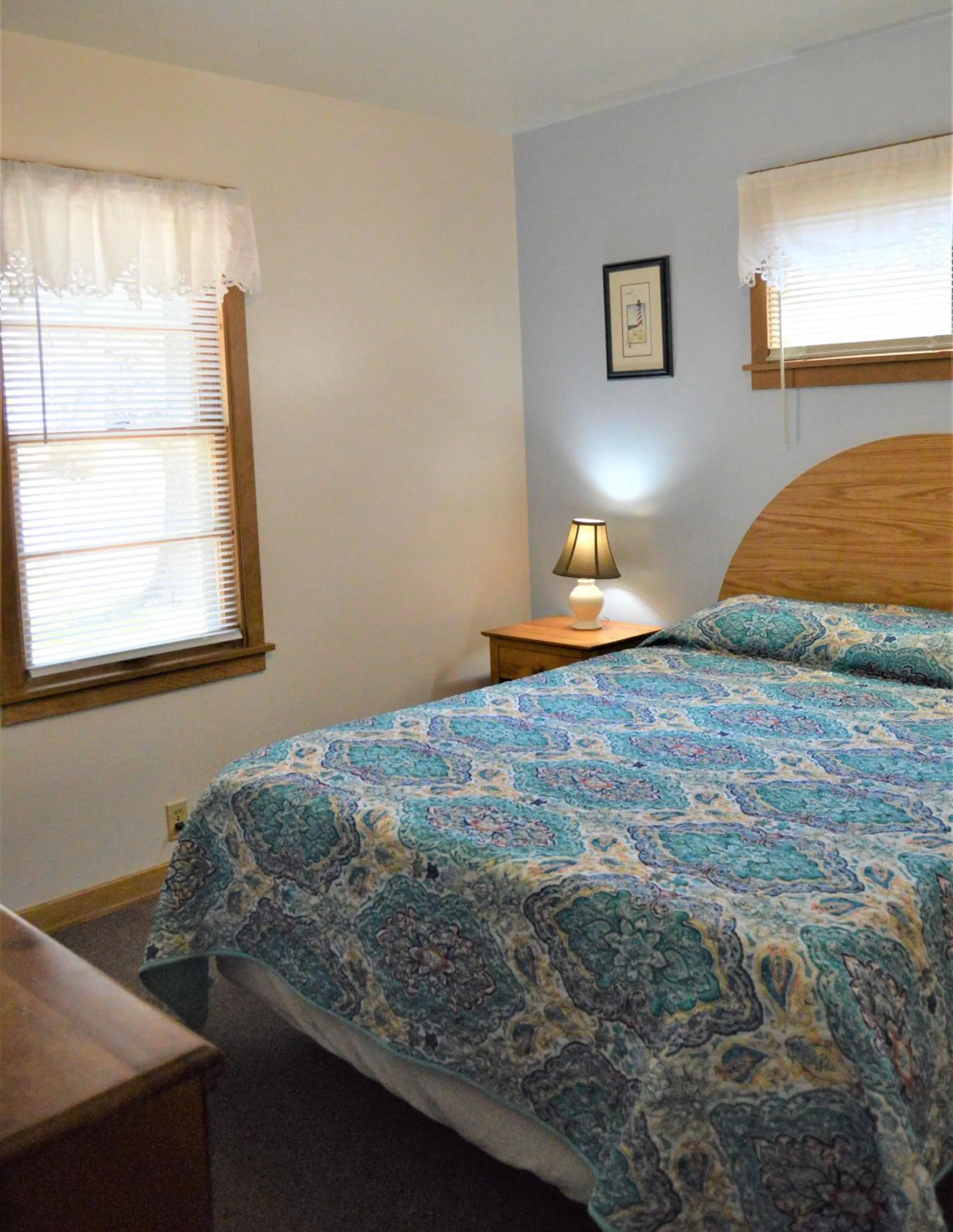 Bed in Baileys Sunset Cottages