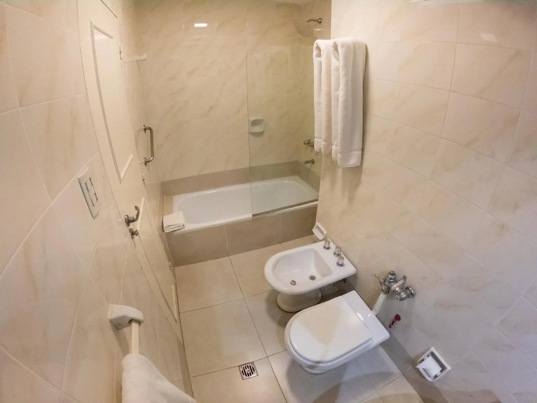 Bathroom in Hotel Metropol