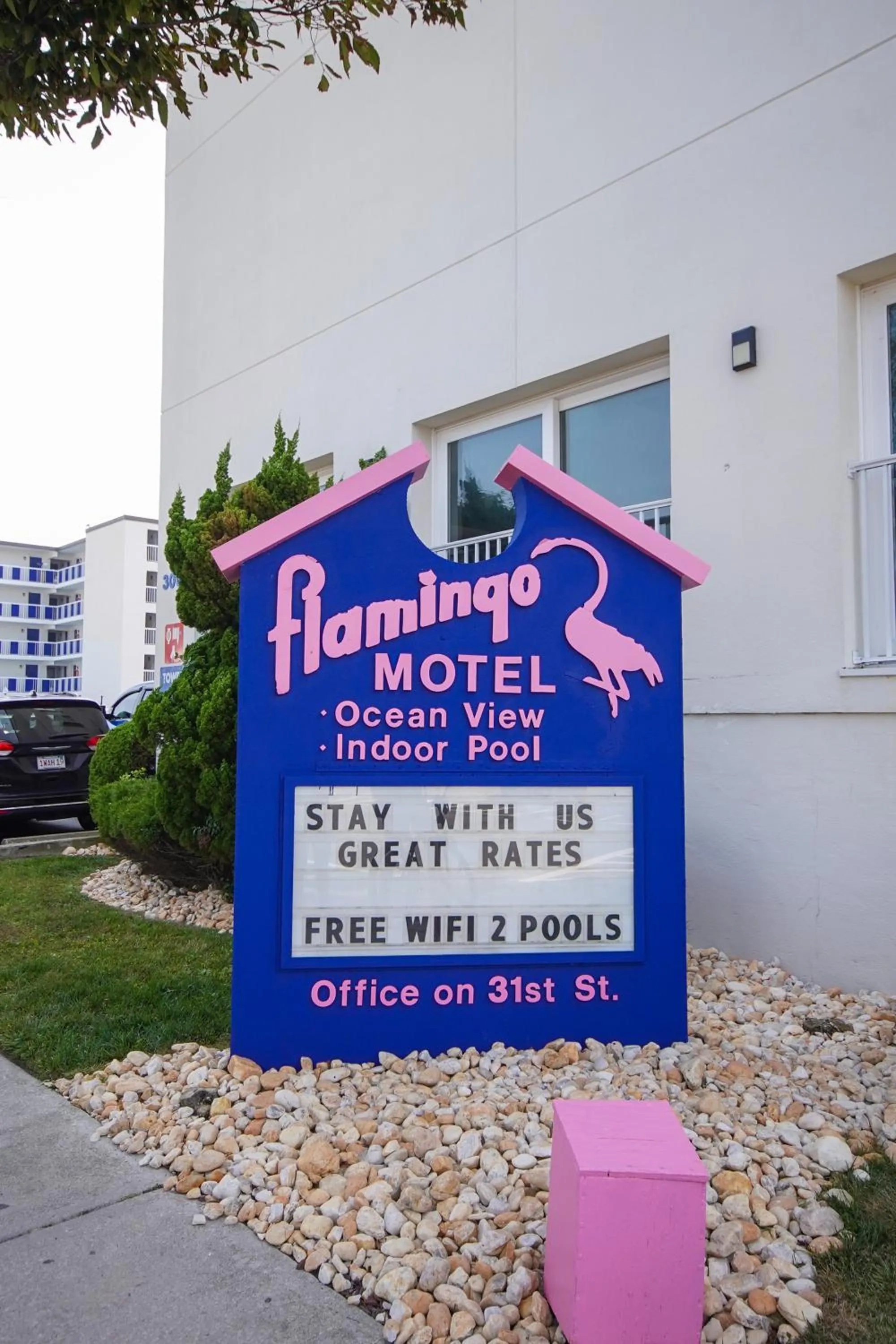 Flamingo Motel