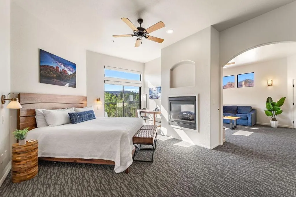 Bedroom, Bed in Las Posadas of Sedona