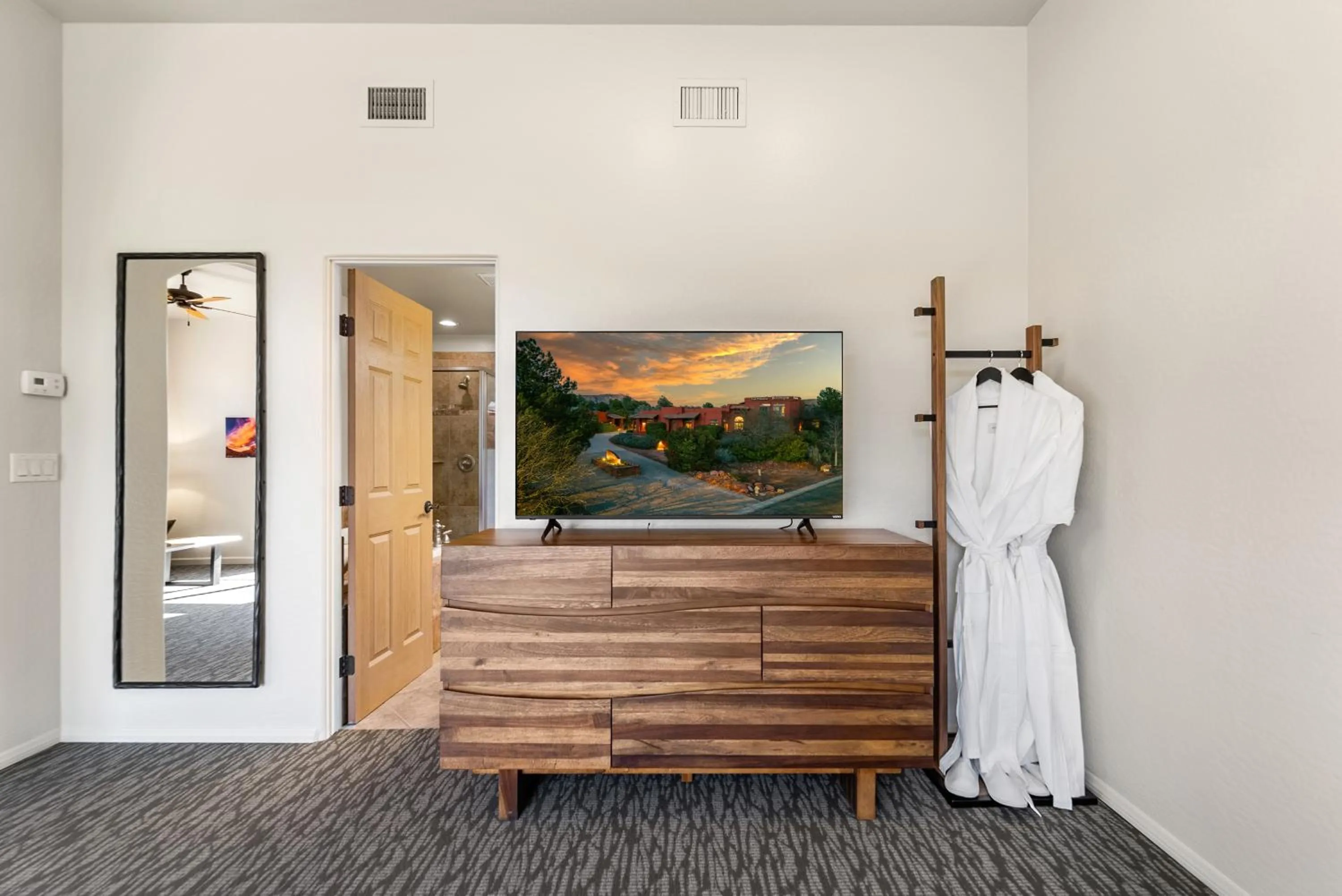 Bedroom in Las Posadas of Sedona