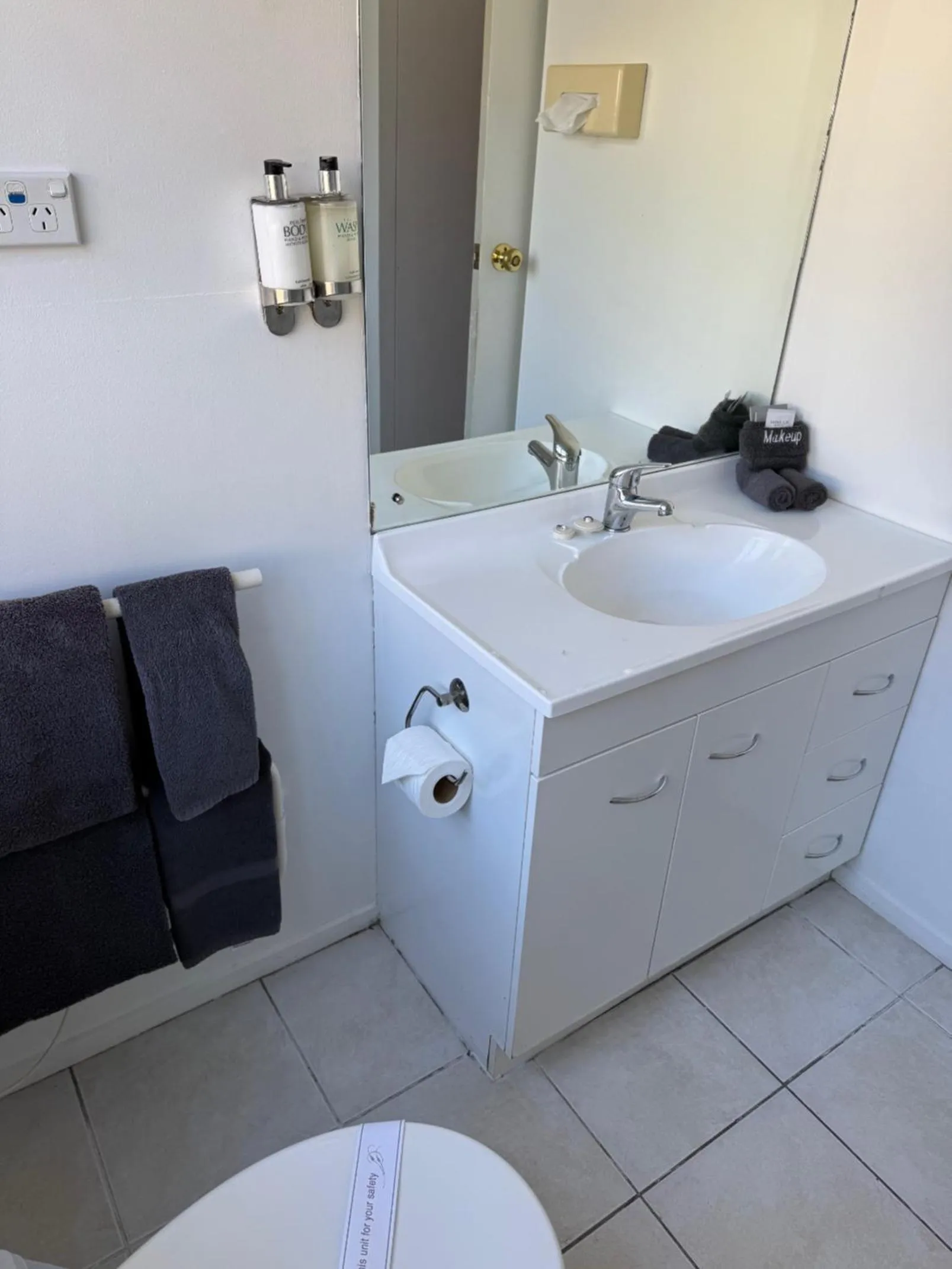 Bathroom in Aldan Lodge