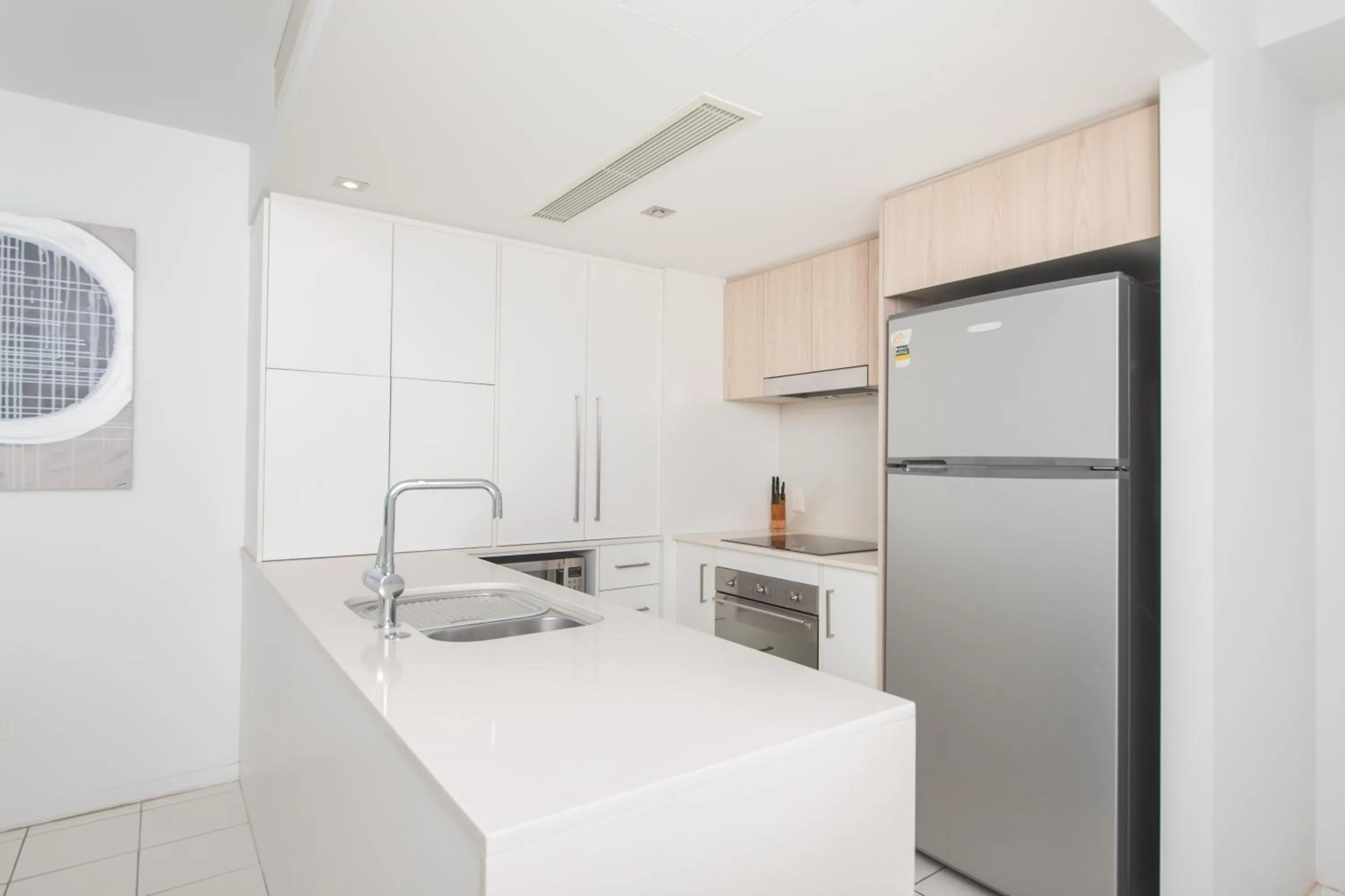 Kitchen or kitchenette in Echelon Apartments Yeppoon
