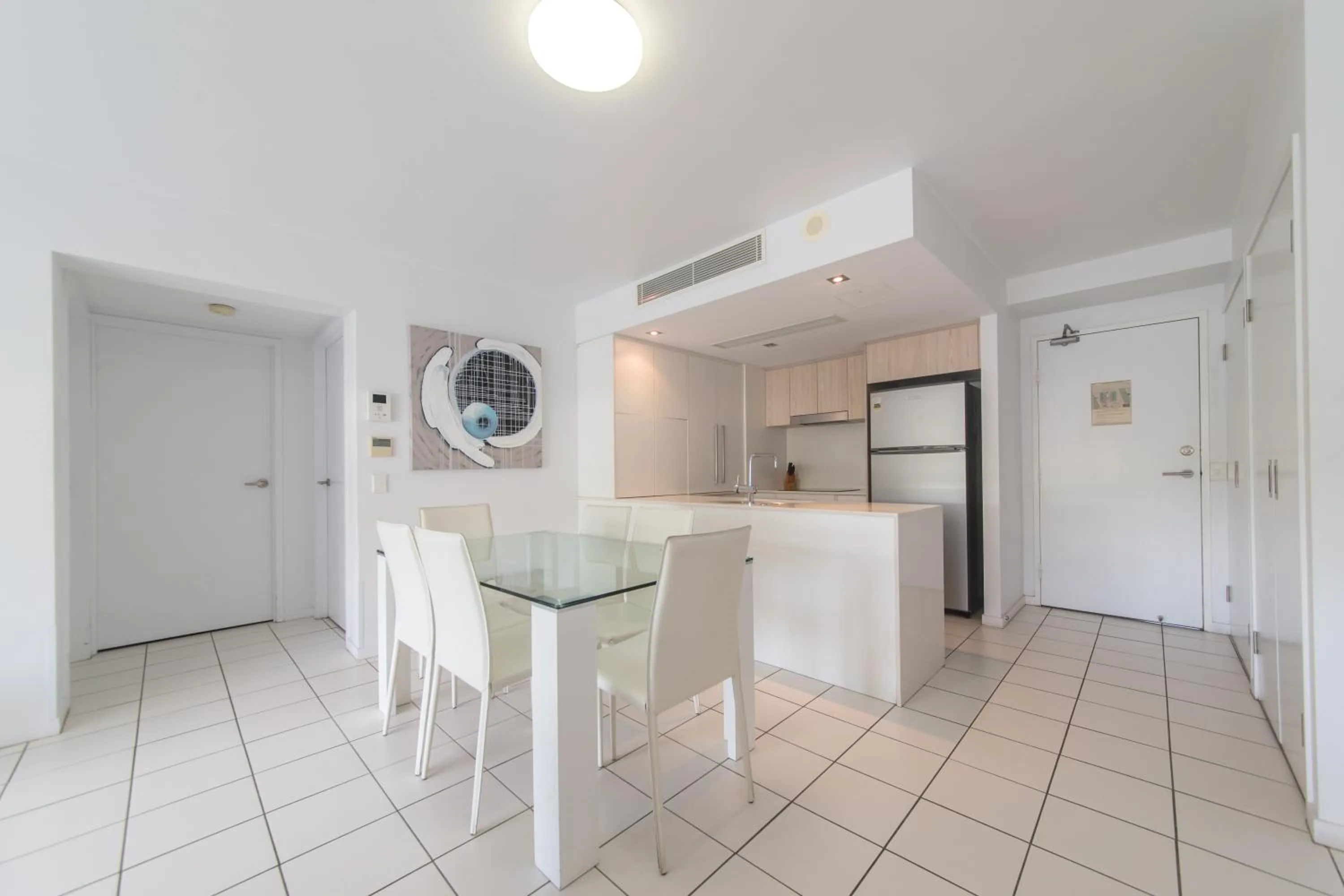 Kitchen or kitchenette in Echelon Apartments Yeppoon