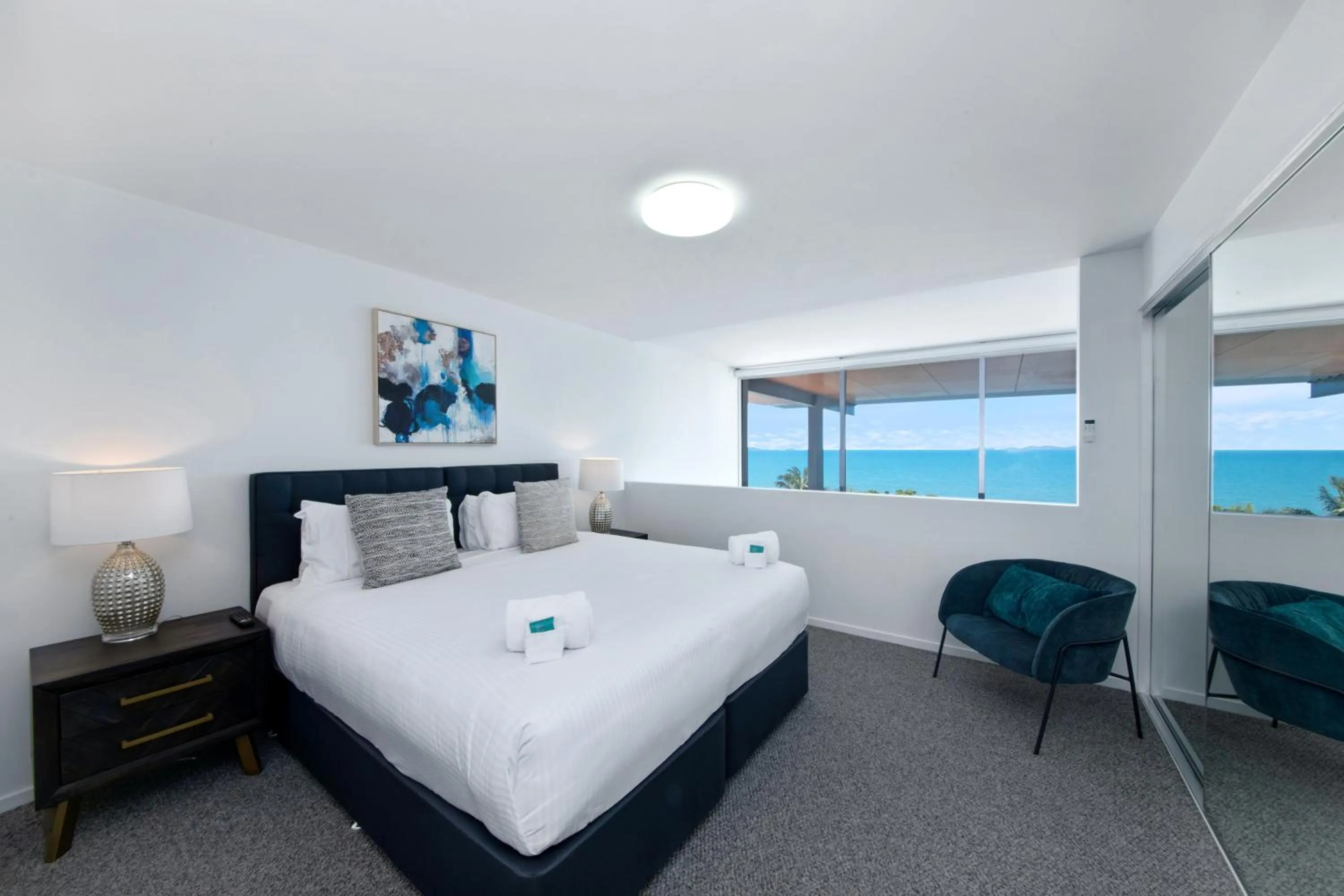 Bedroom, Bed in Echelon Apartments Yeppoon