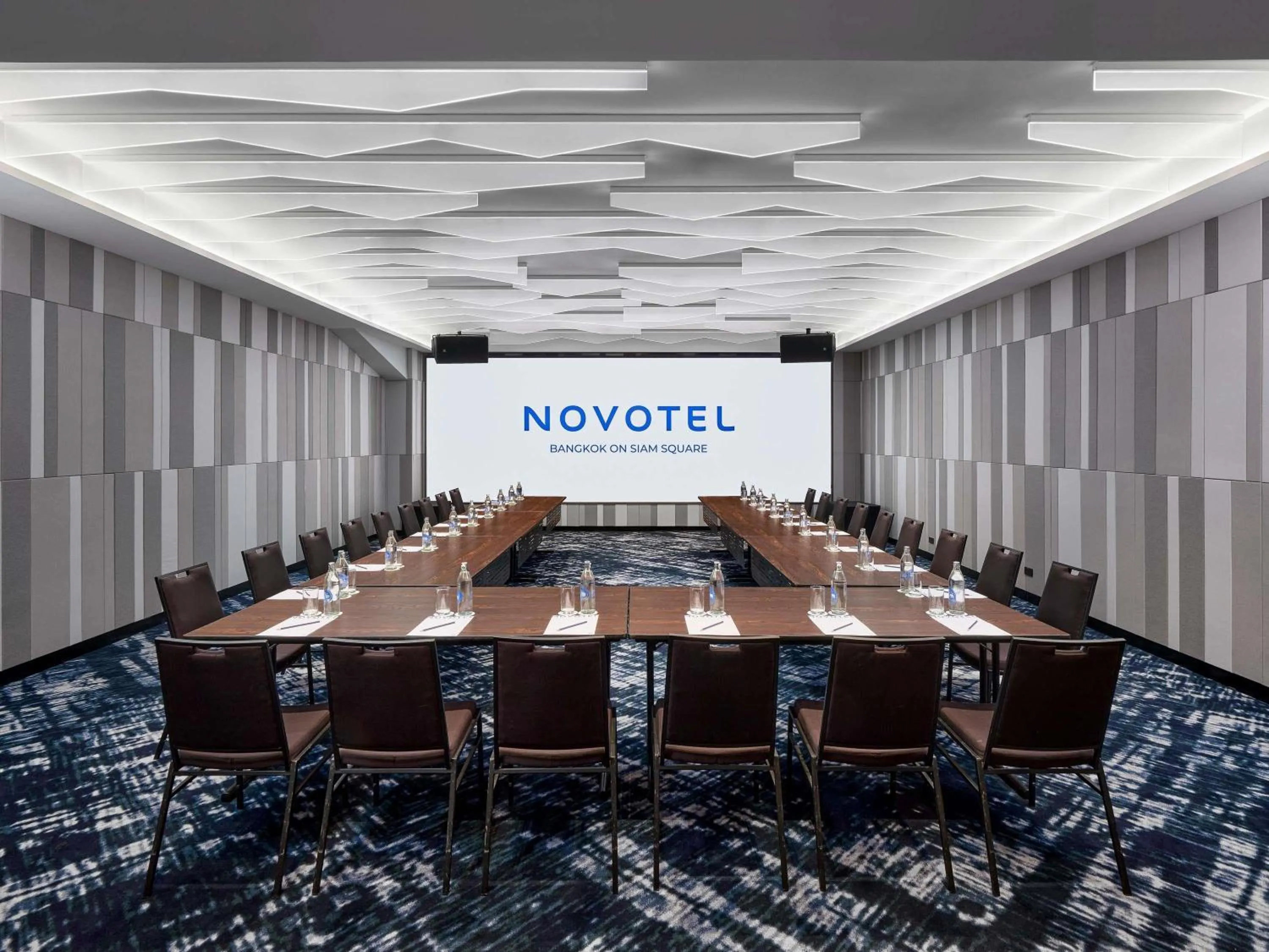 Meeting/conference room in Novotel Bangkok on Siam Square