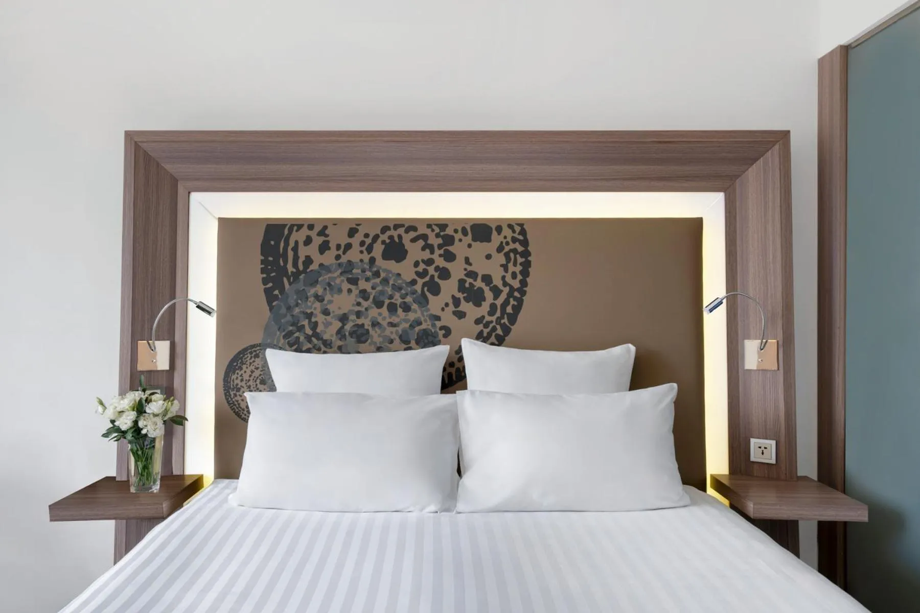 Bed in Novotel Bangkok on Siam Square