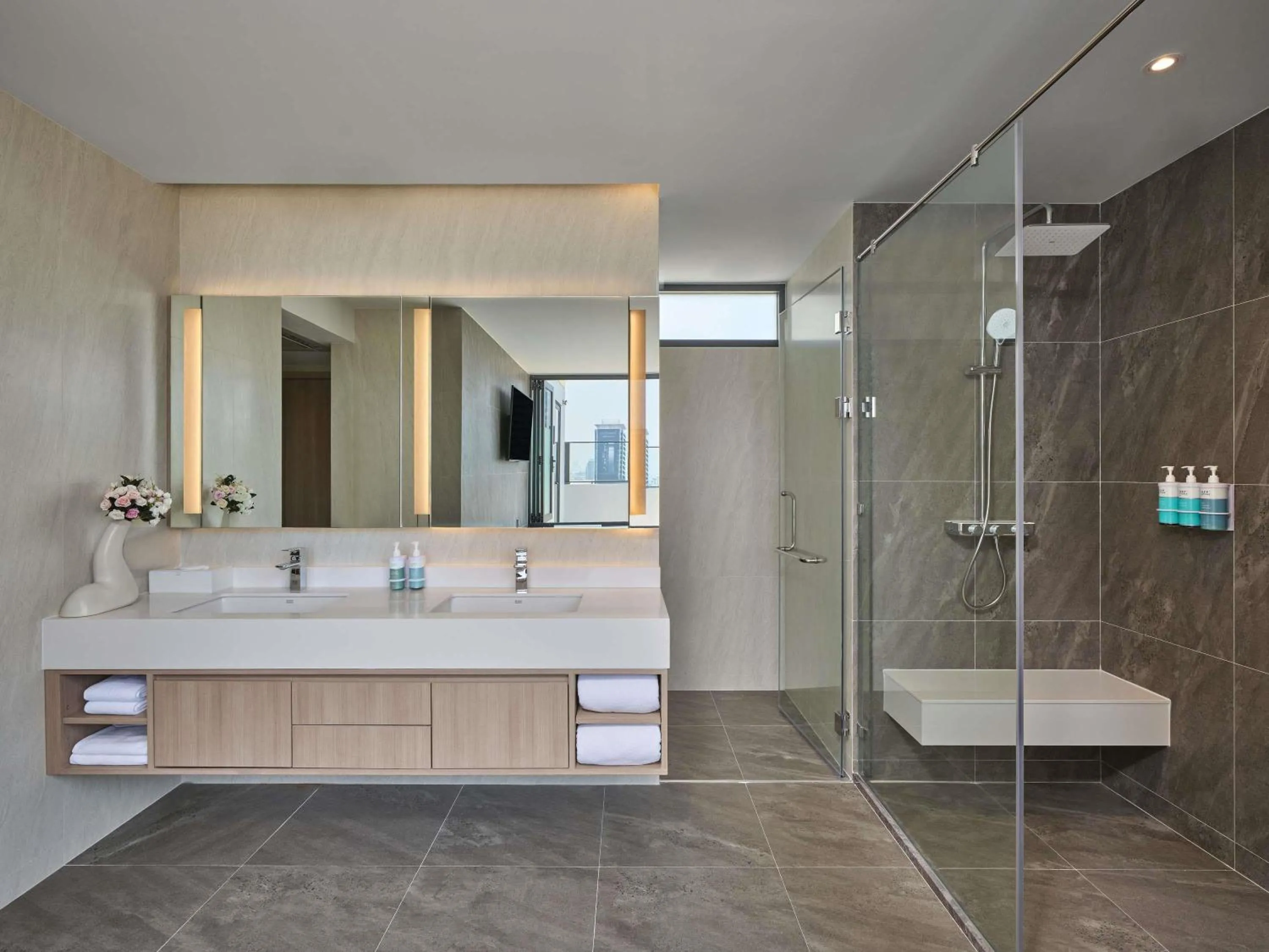 Bedroom in Novotel Bangkok on Siam Square