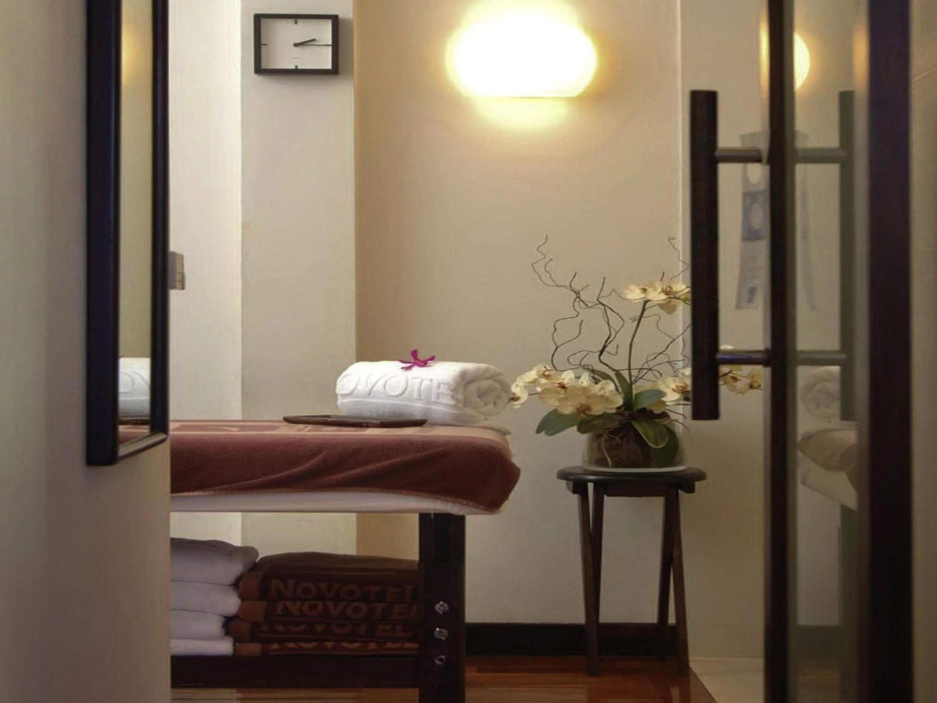 Spa and wellness centre/facilities, Bed in Novotel Bangkok on Siam Square