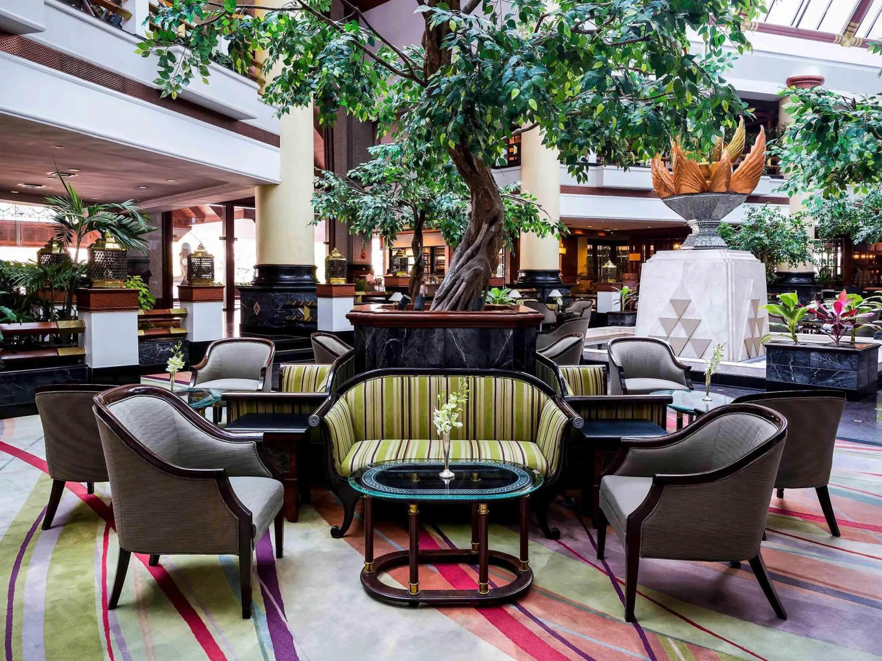 Lounge or bar in Pullman Khon Kaen Raja Orchid