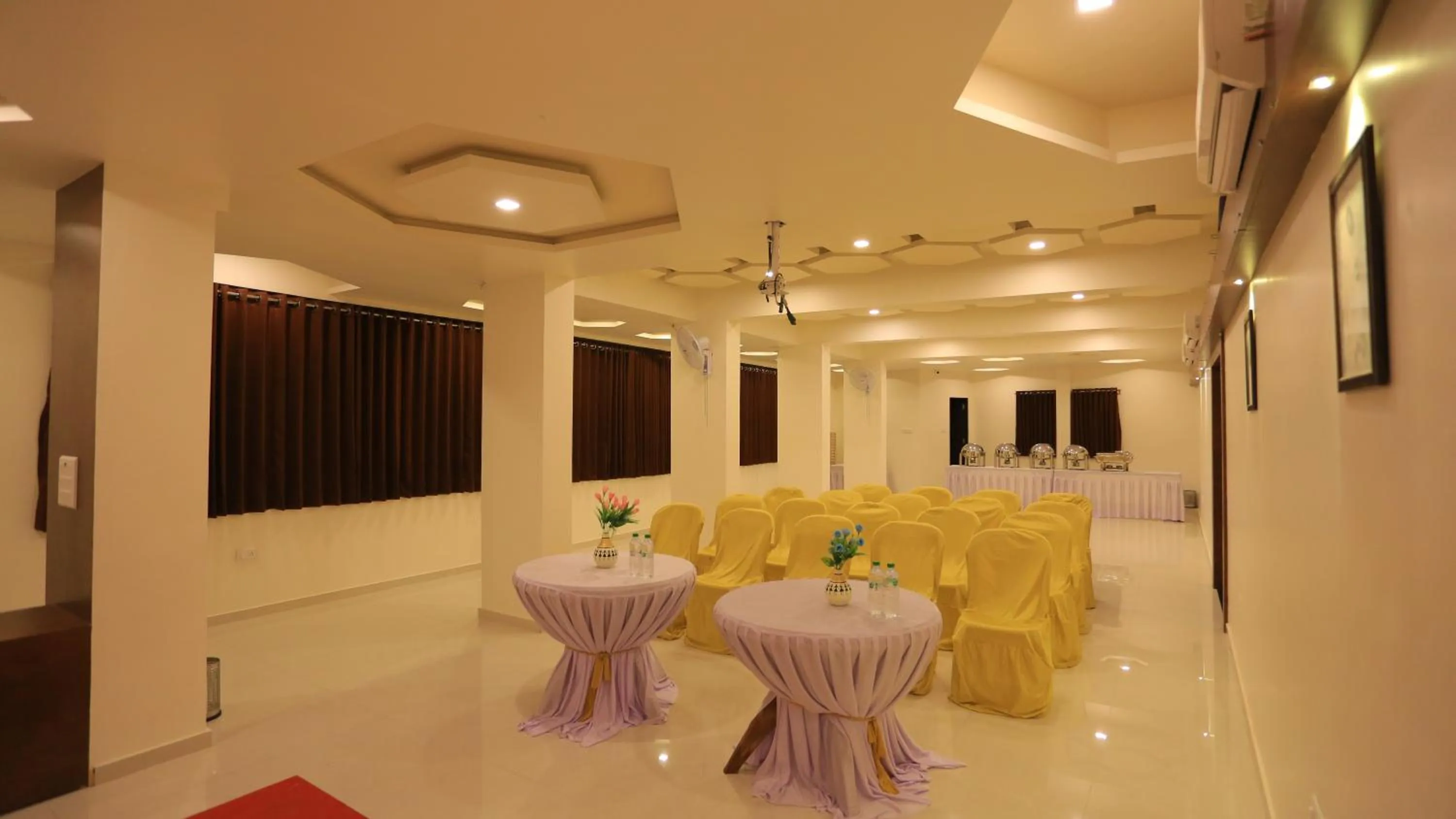 Banquet/Function facilities in The Grand Raveta