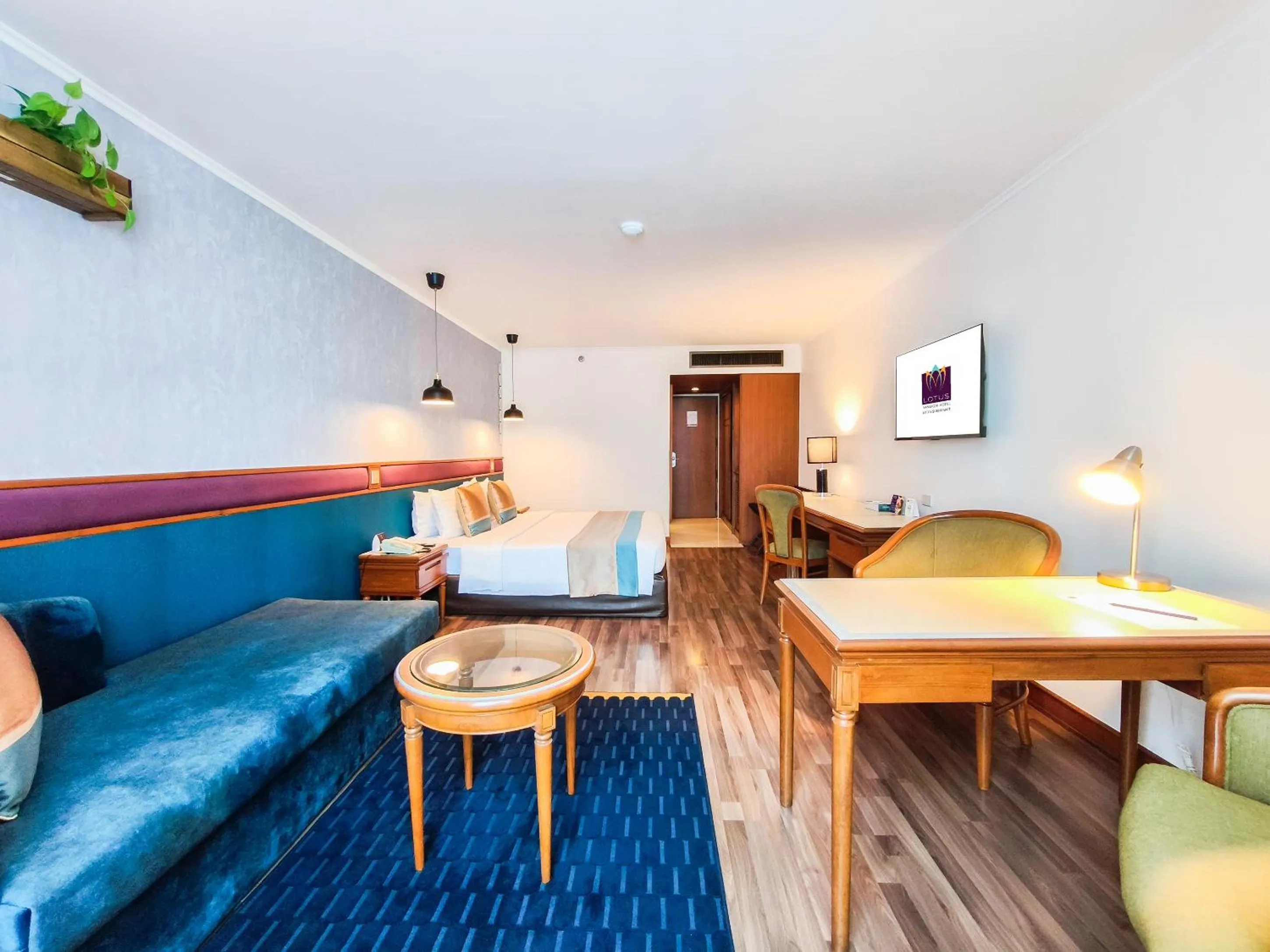 Bed in Bangkok Hotel Lotus Sukhumvit 33