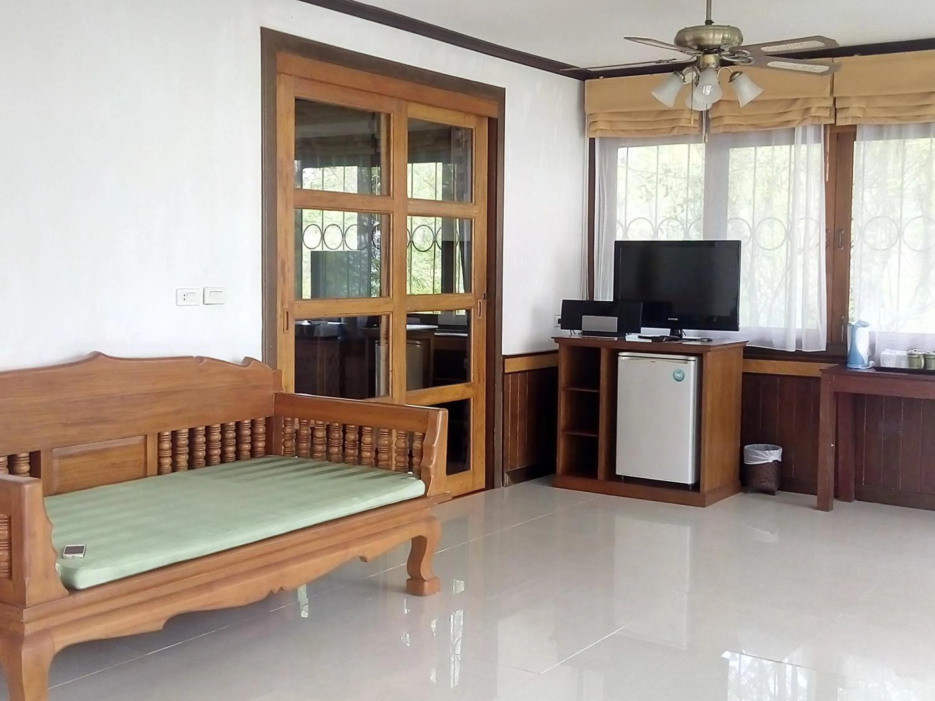 TV and multimedia in Coco Palm Beach Resort - SHA Extra Plus