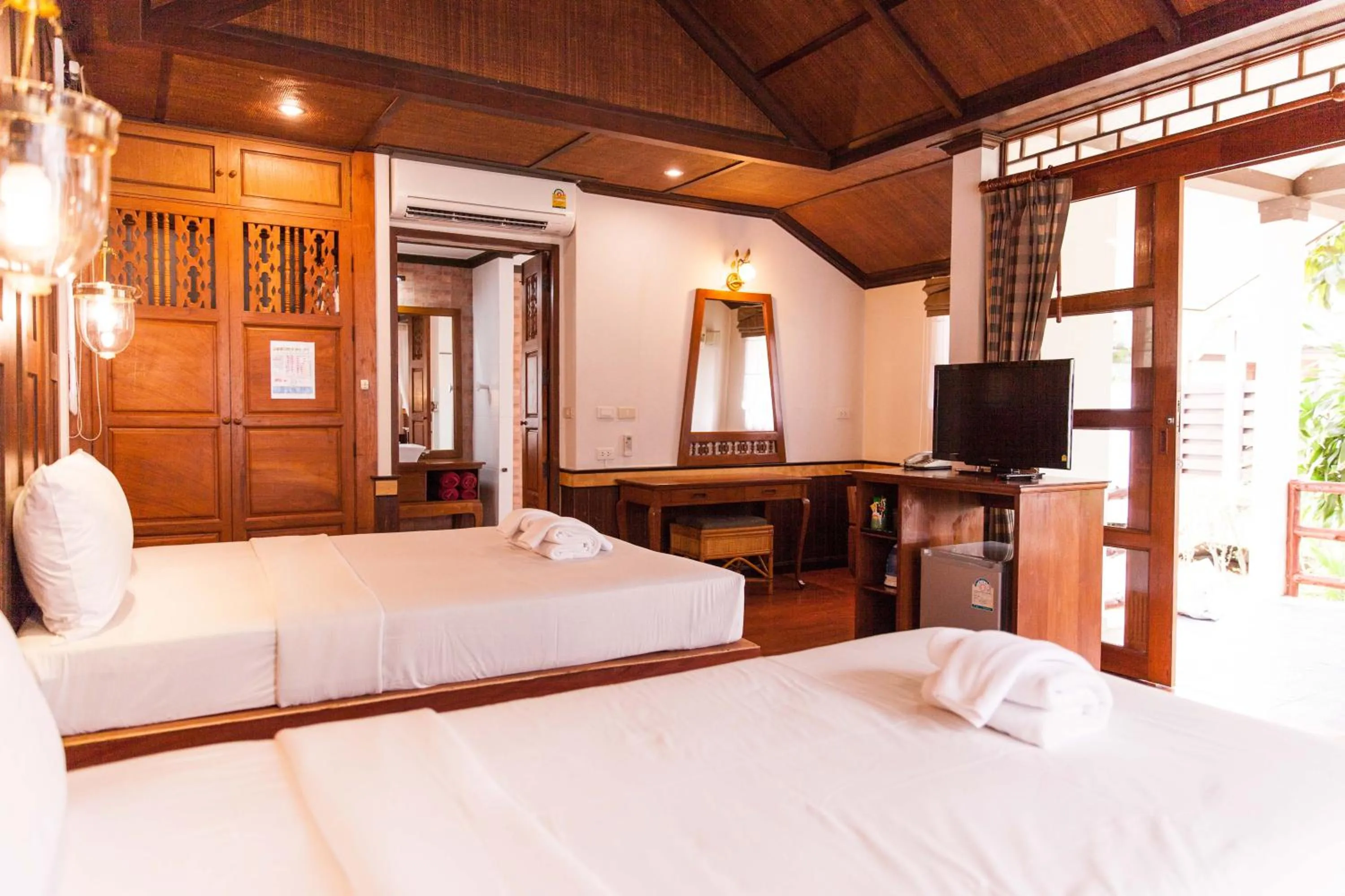 Bed in Coco Palm Beach Resort - SHA Extra Plus