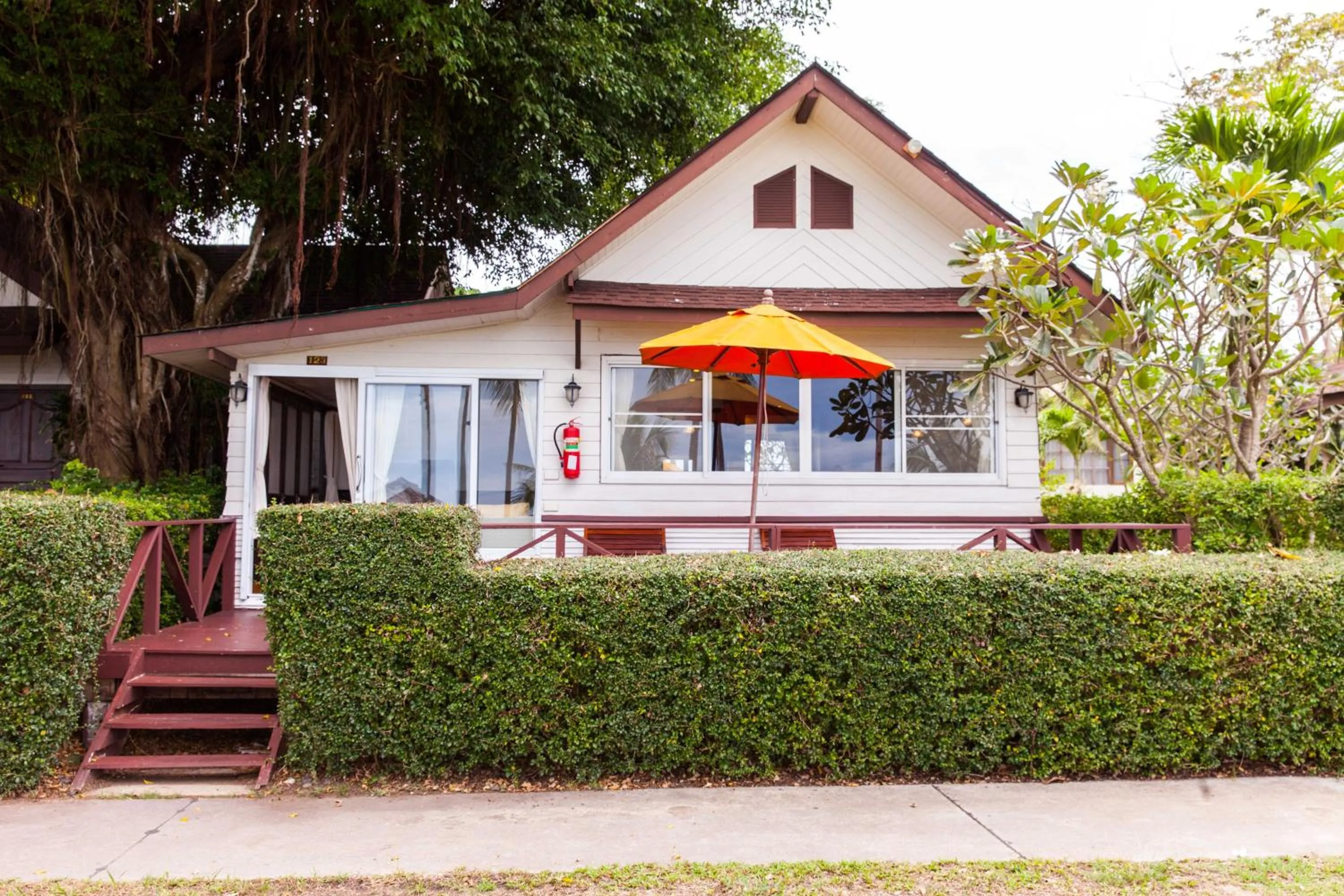 Coco Palm Beach Resort - SHA Extra Plus