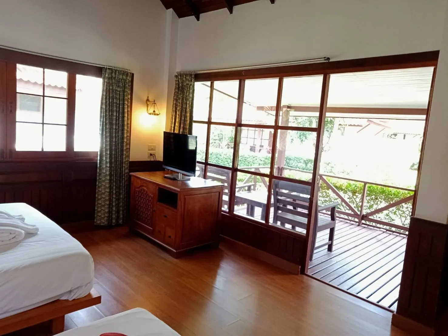 Bed in Coco Palm Beach Resort - SHA Extra Plus