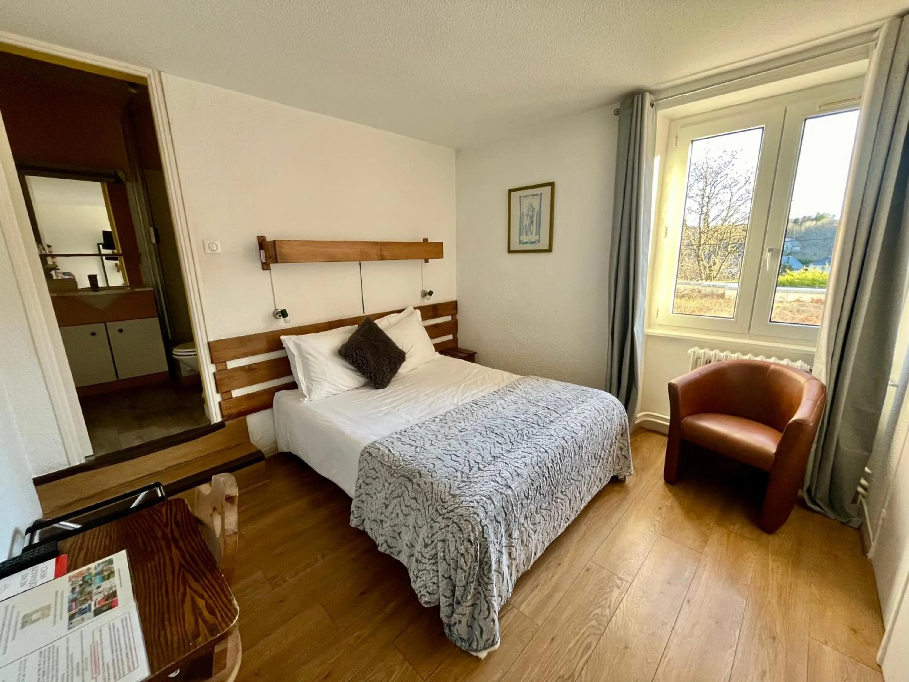 Bedroom, Bed in Hotel Restaurant Le Clos