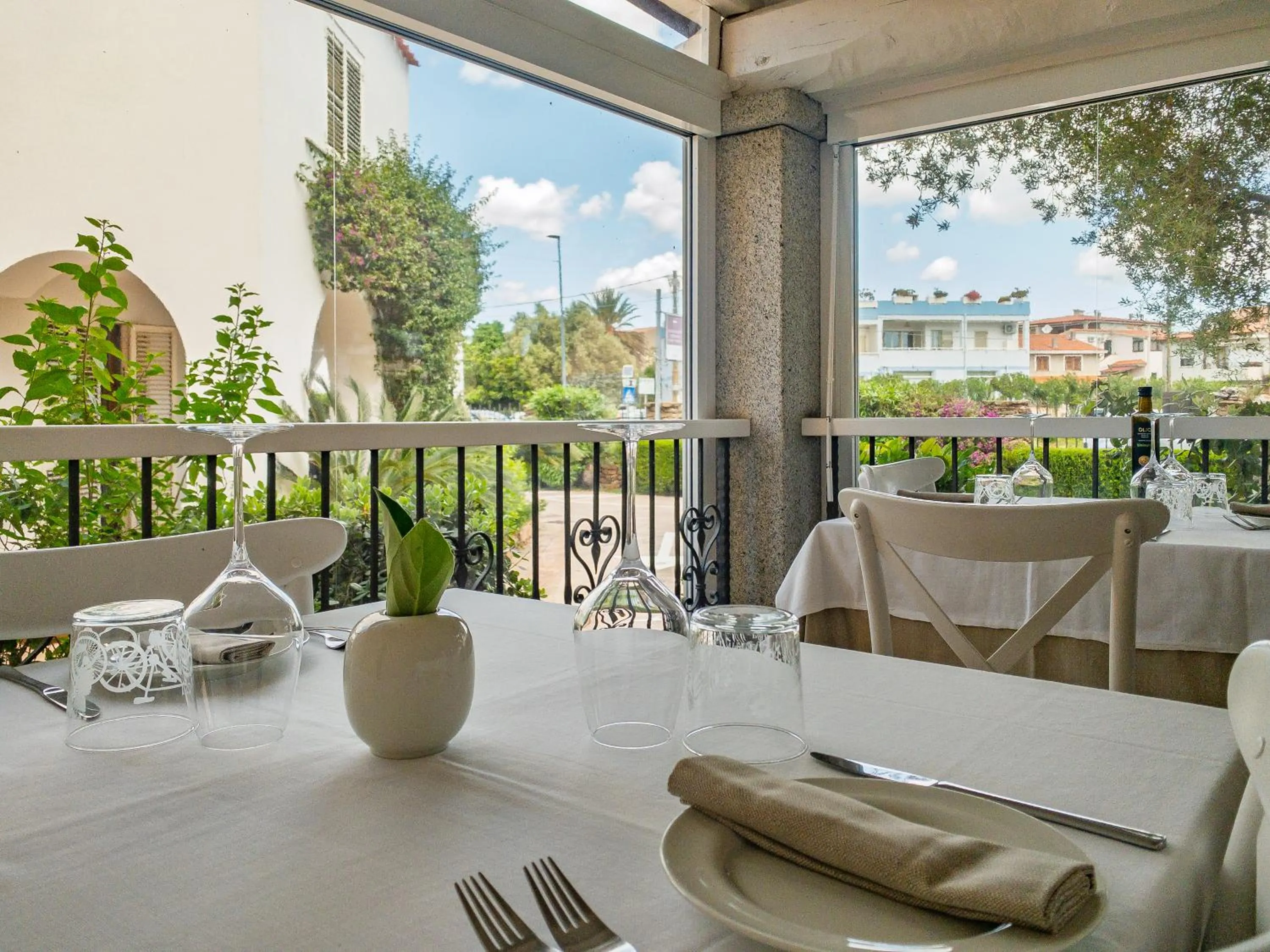 Restaurant/places to eat in Hotel Donatella