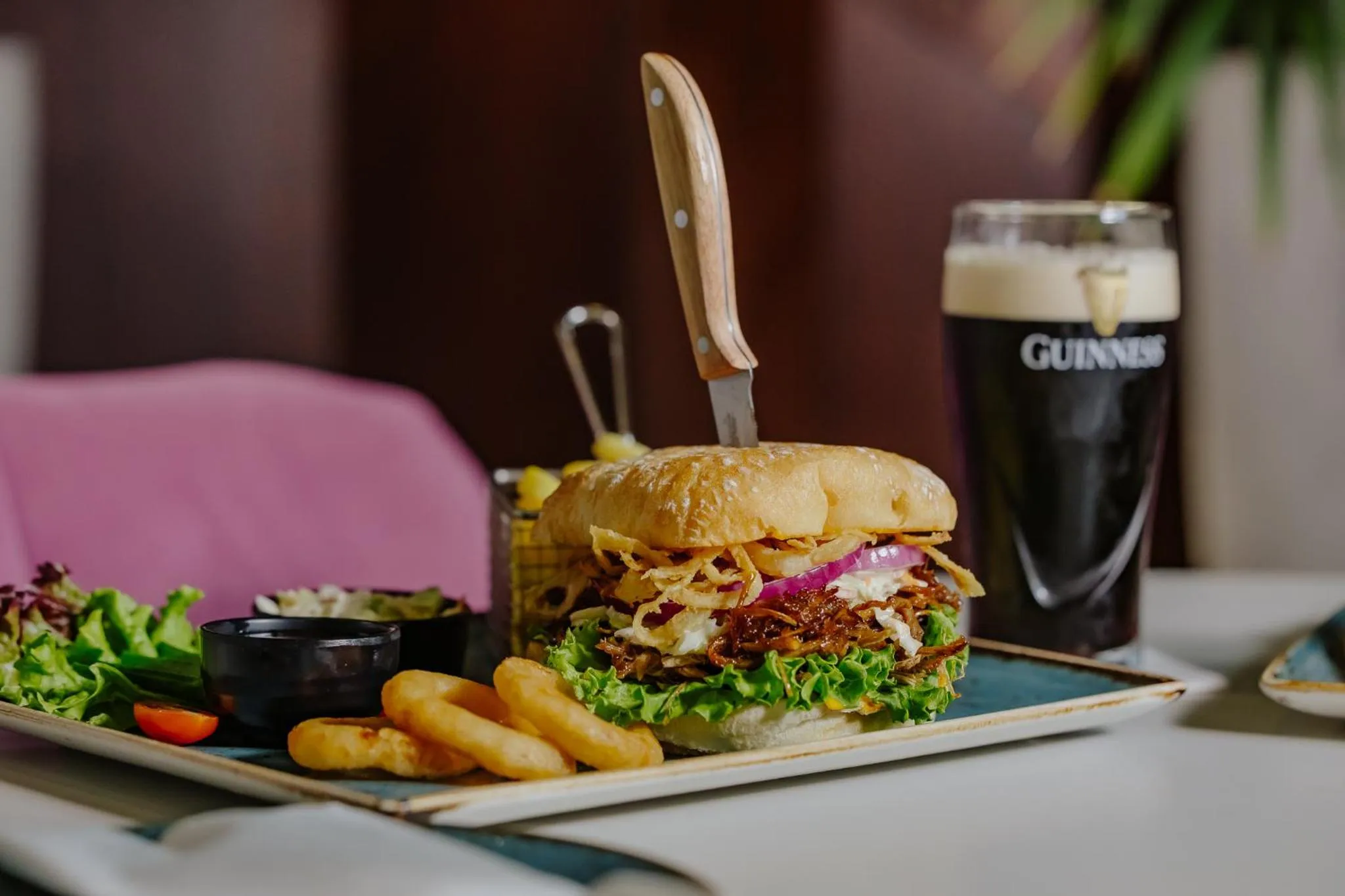 Restaurant/places to eat in Seasons Hotel (Adults Only)