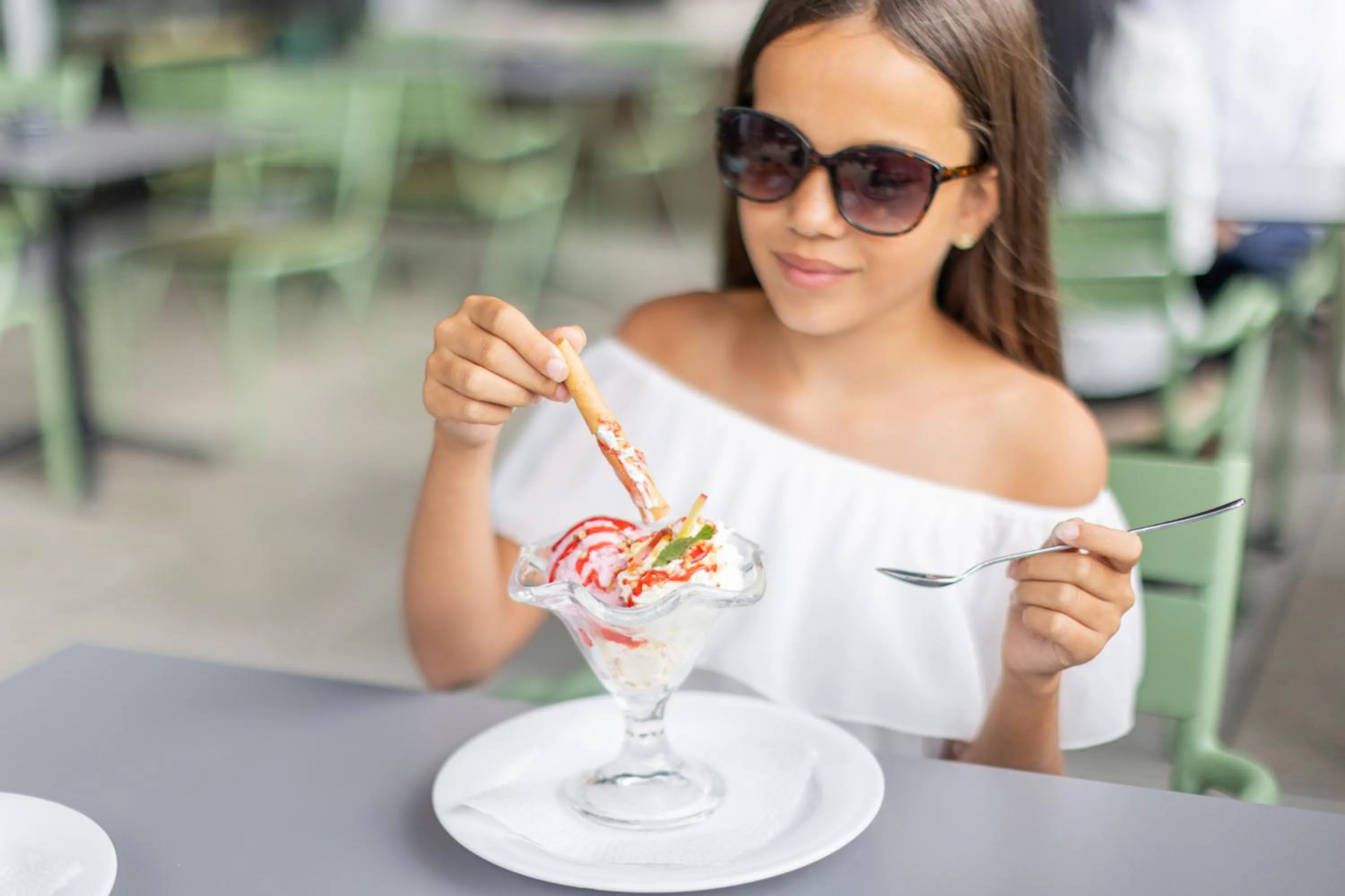 Restaurant/places to eat in lintharena ag