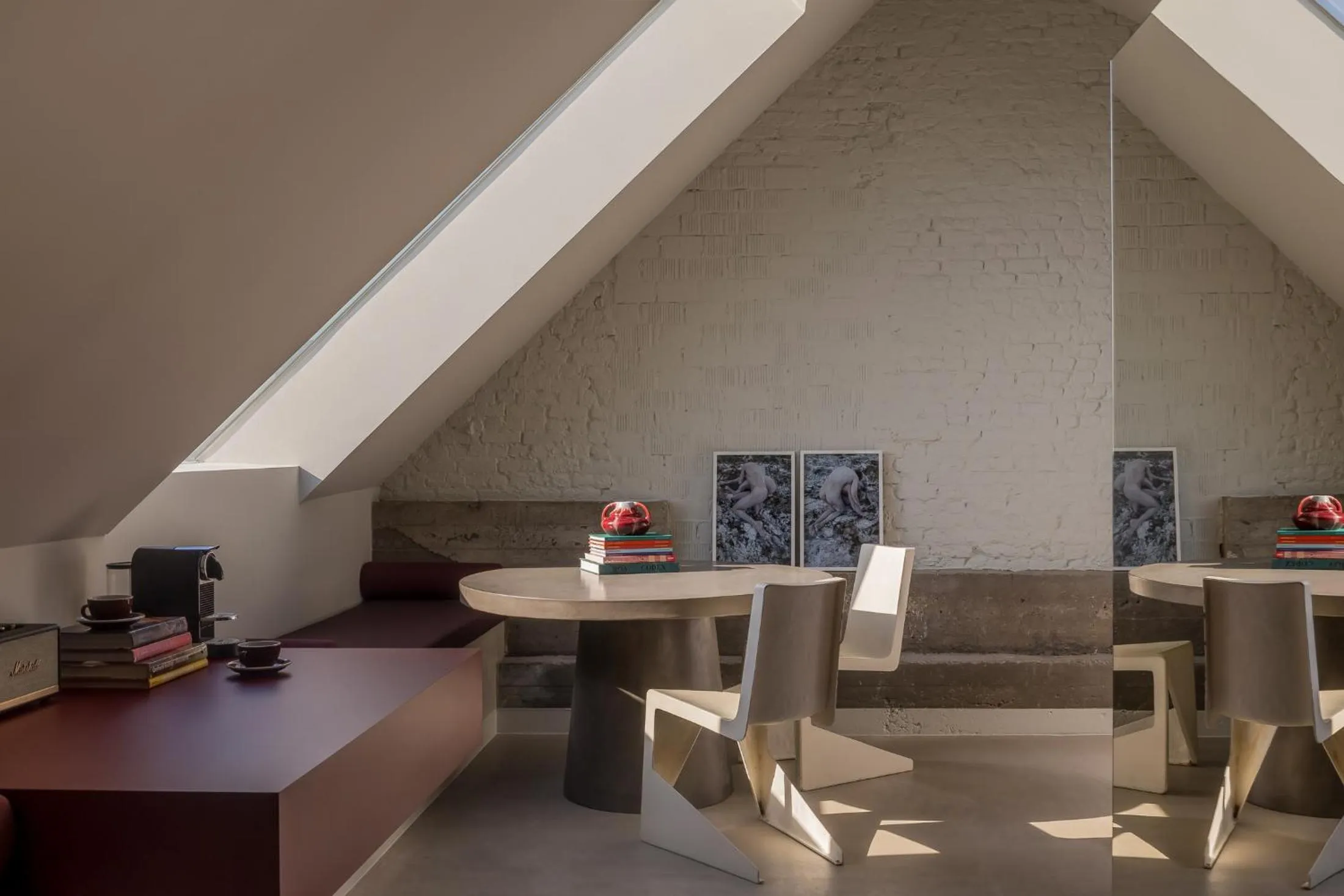 Seating area in Hotel Pilar