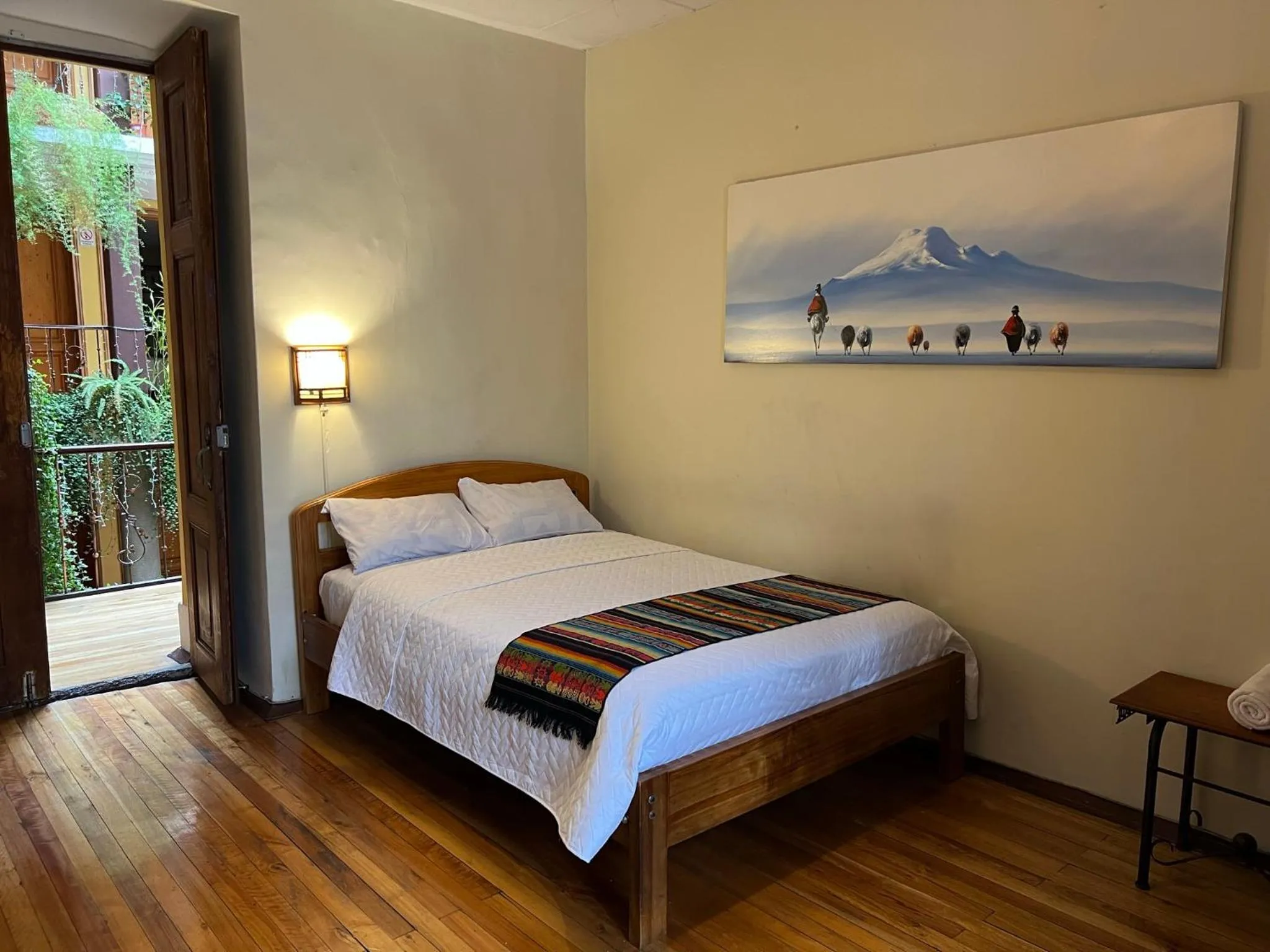 Bedroom, Bed in Mía Leticia B&B