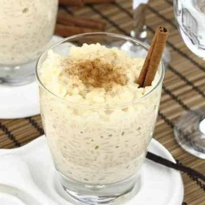 Food and drinks in Hotel Dias Apartment