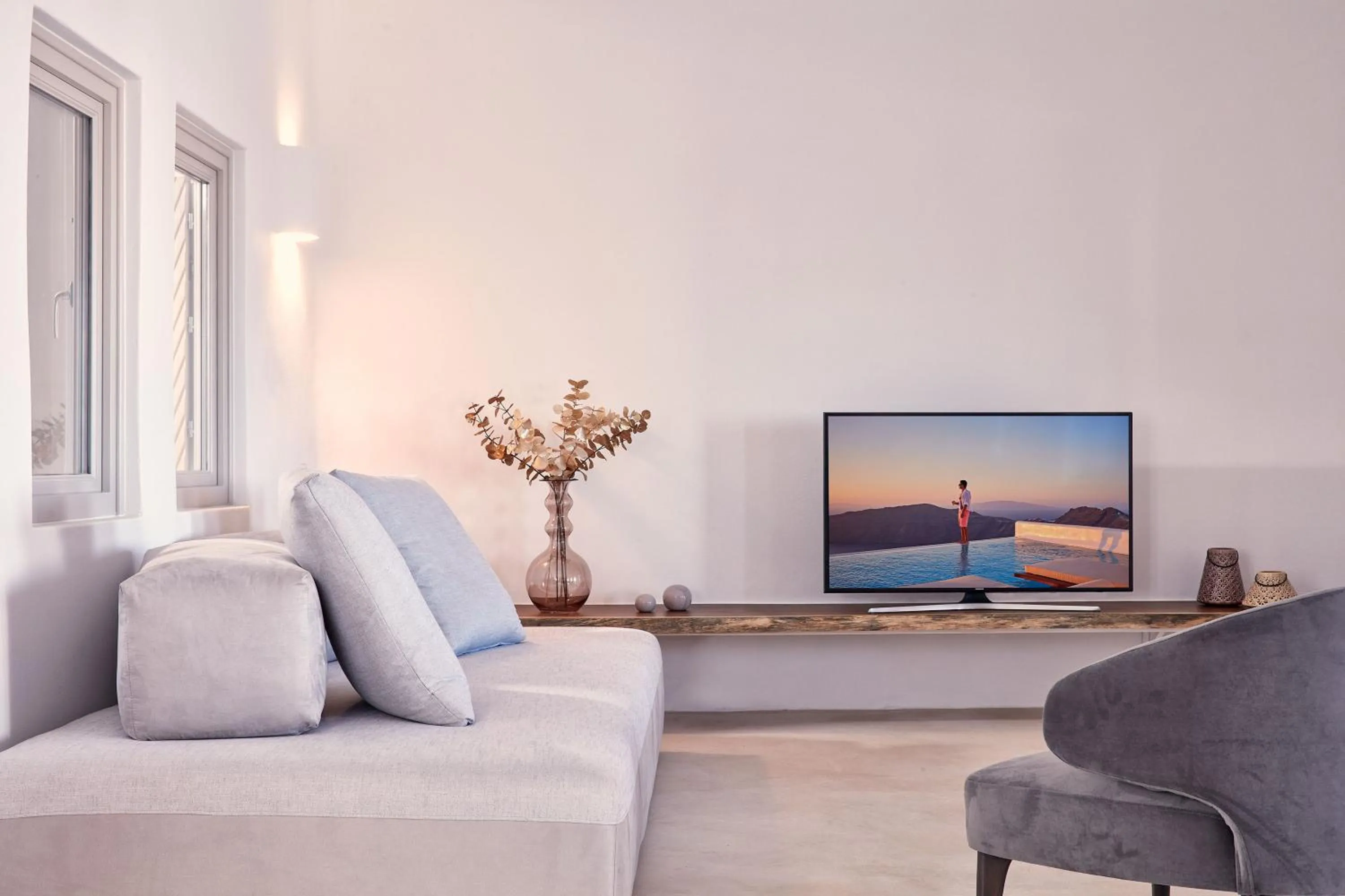 TV and multimedia in Astra Suites