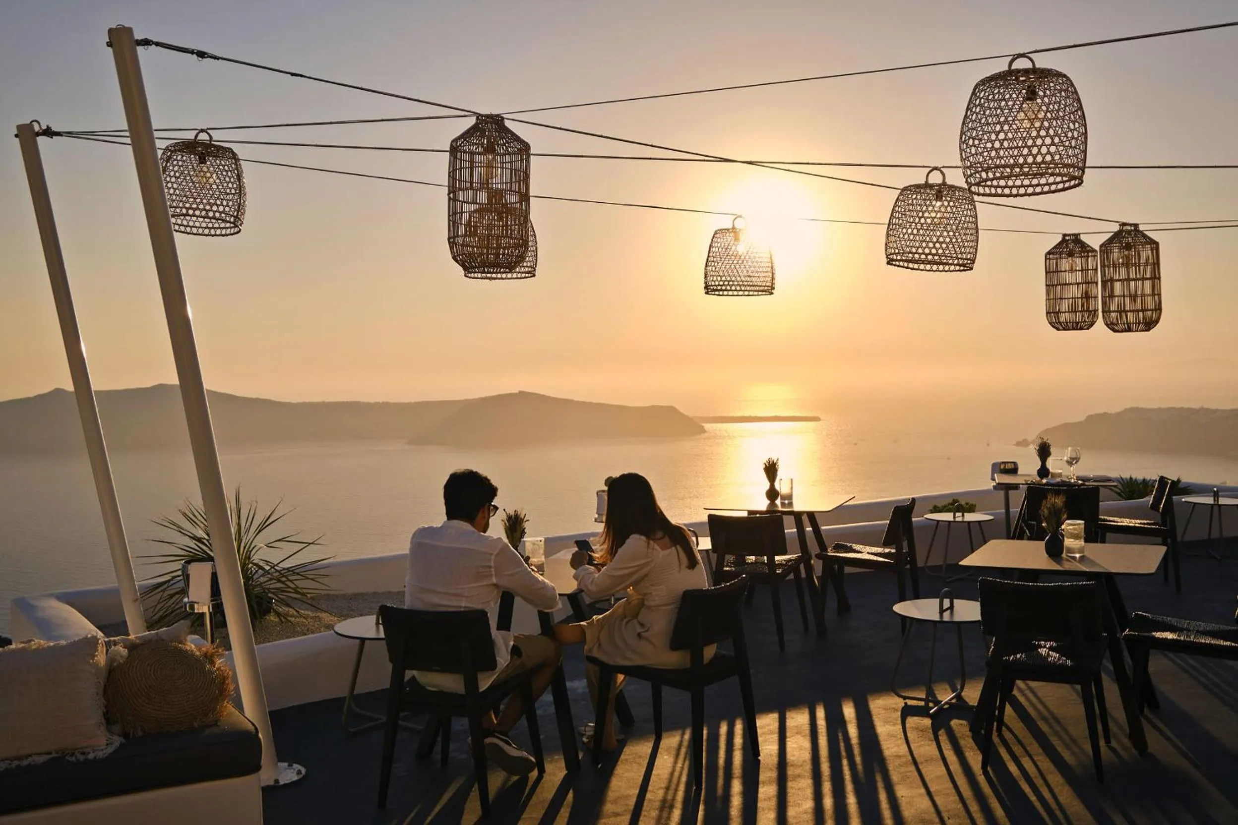 Restaurant/places to eat in Astra Suites