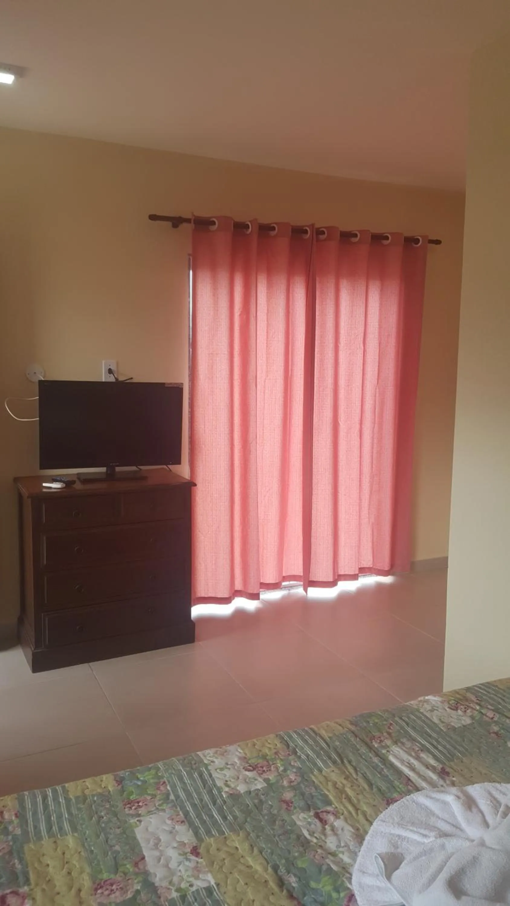 Photo of the whole room, Bed in Pousada Viva Mar