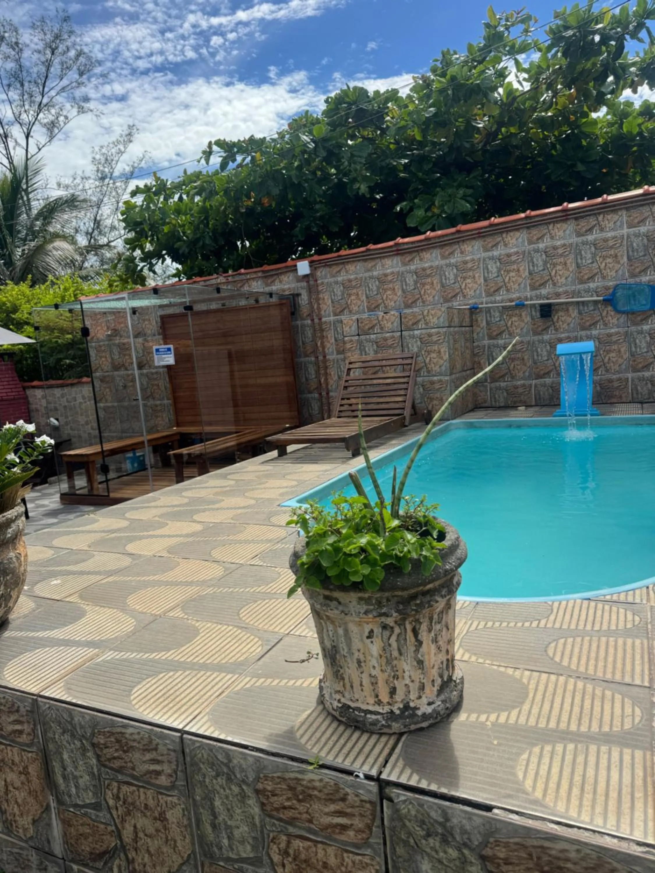 Swimming pool in Pousada Viva Mar