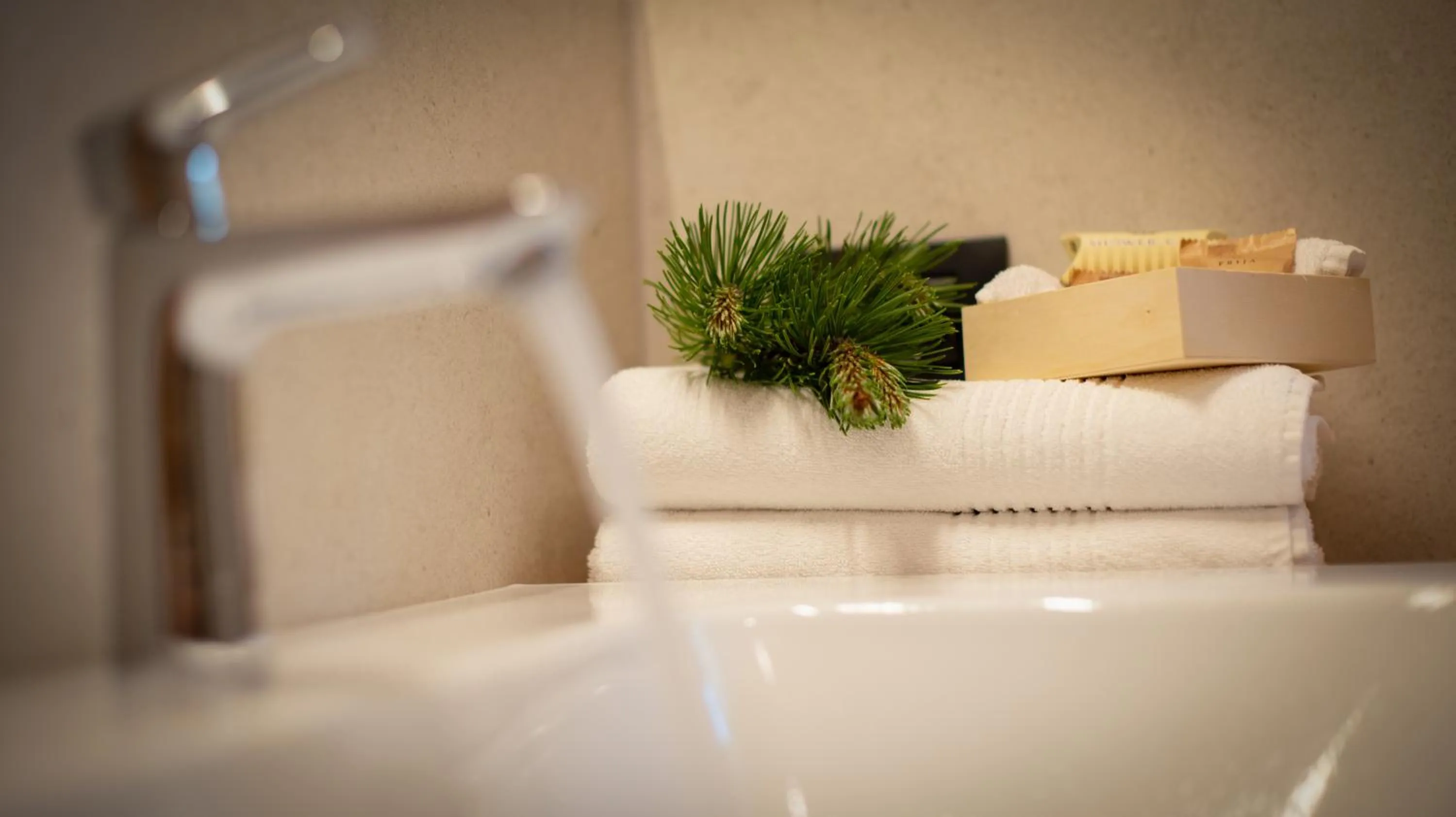 Bathroom in Charme Hotel Uridl