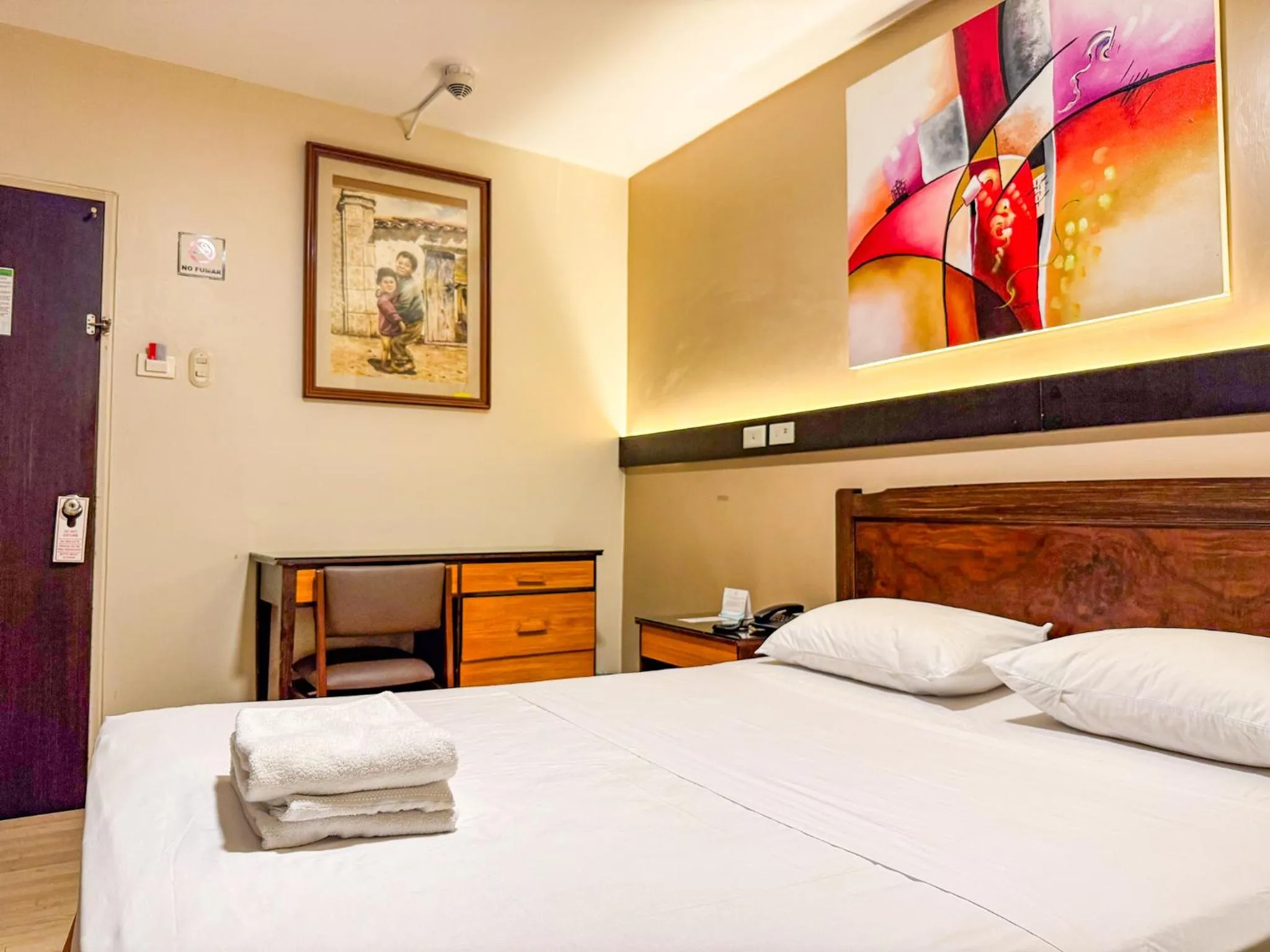 Bedroom, Bed in GH Alexander Hotel