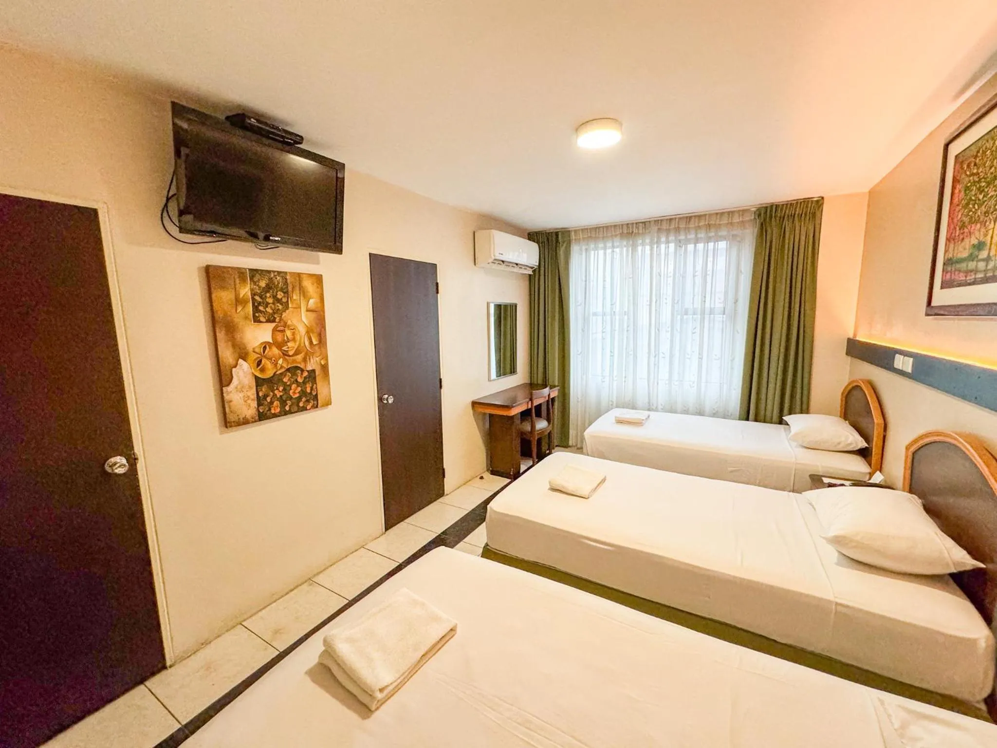 Bedroom, Bed in GH Alexander Hotel