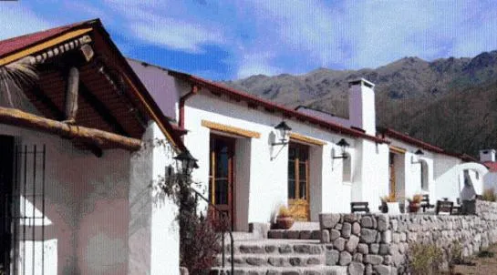 Property building in Estancia Las Carreras