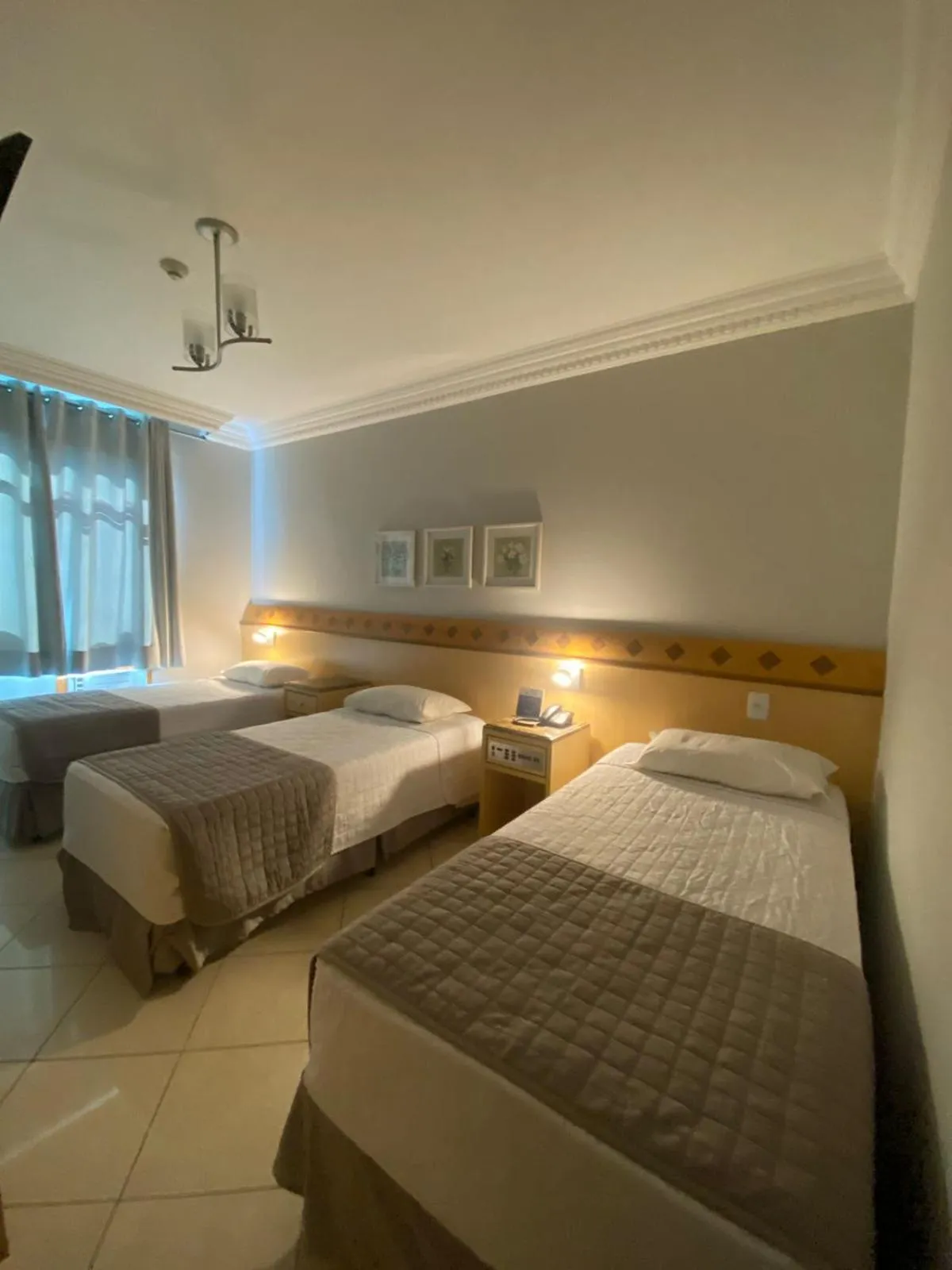 Bed in L'Opera Hotel