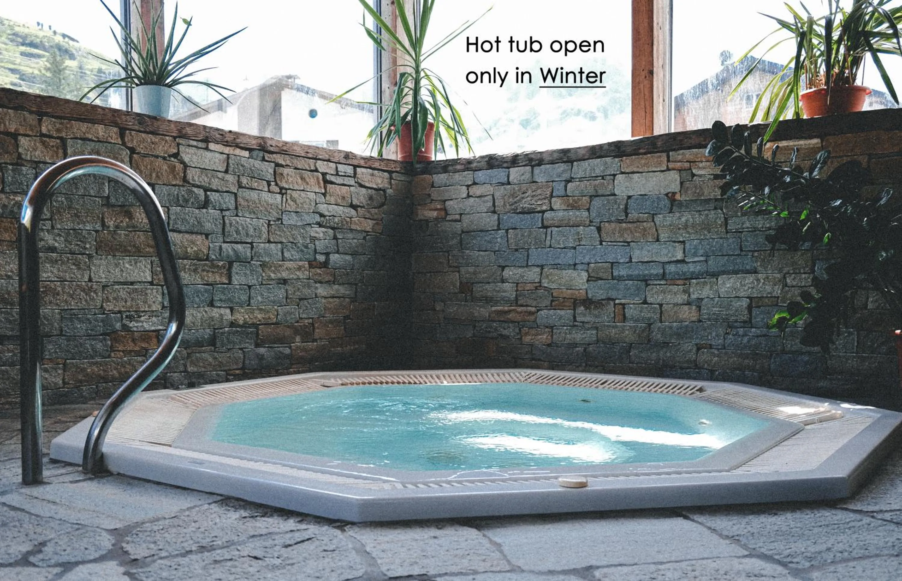 Winter in Hotel Grischuna