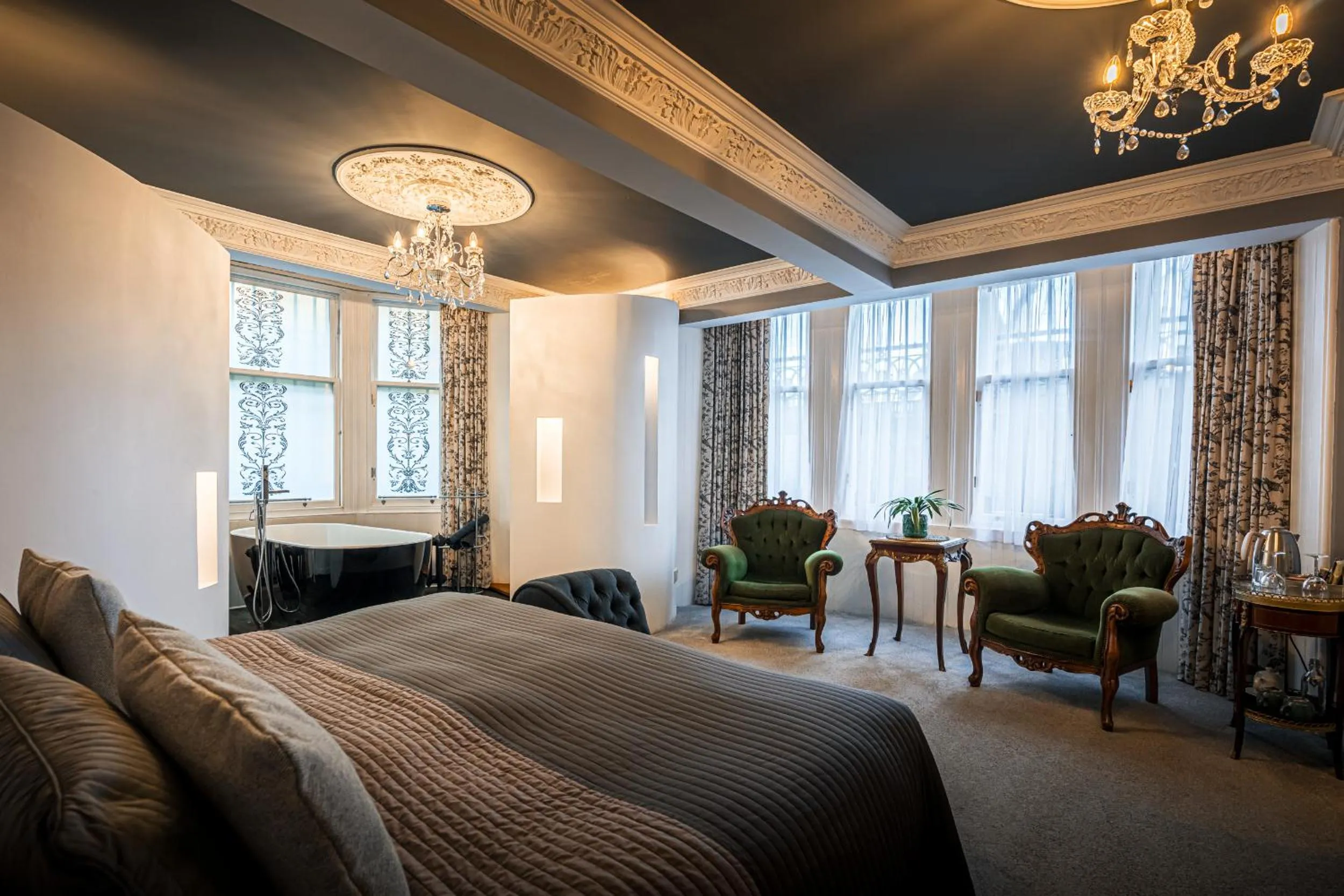 Bedroom, Bed in The Alamo Guest House