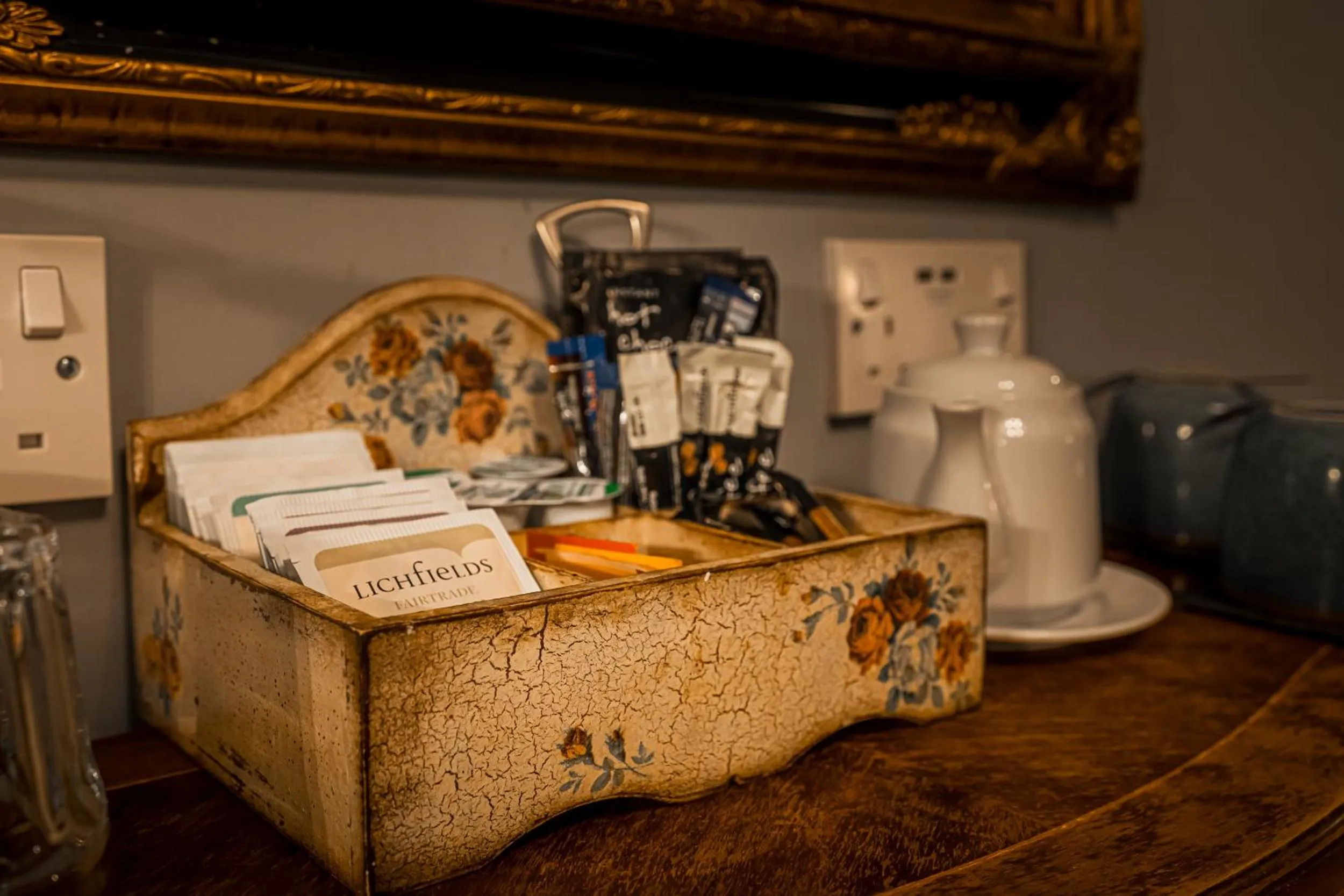 Coffee/tea facilities in The Alamo Guest House