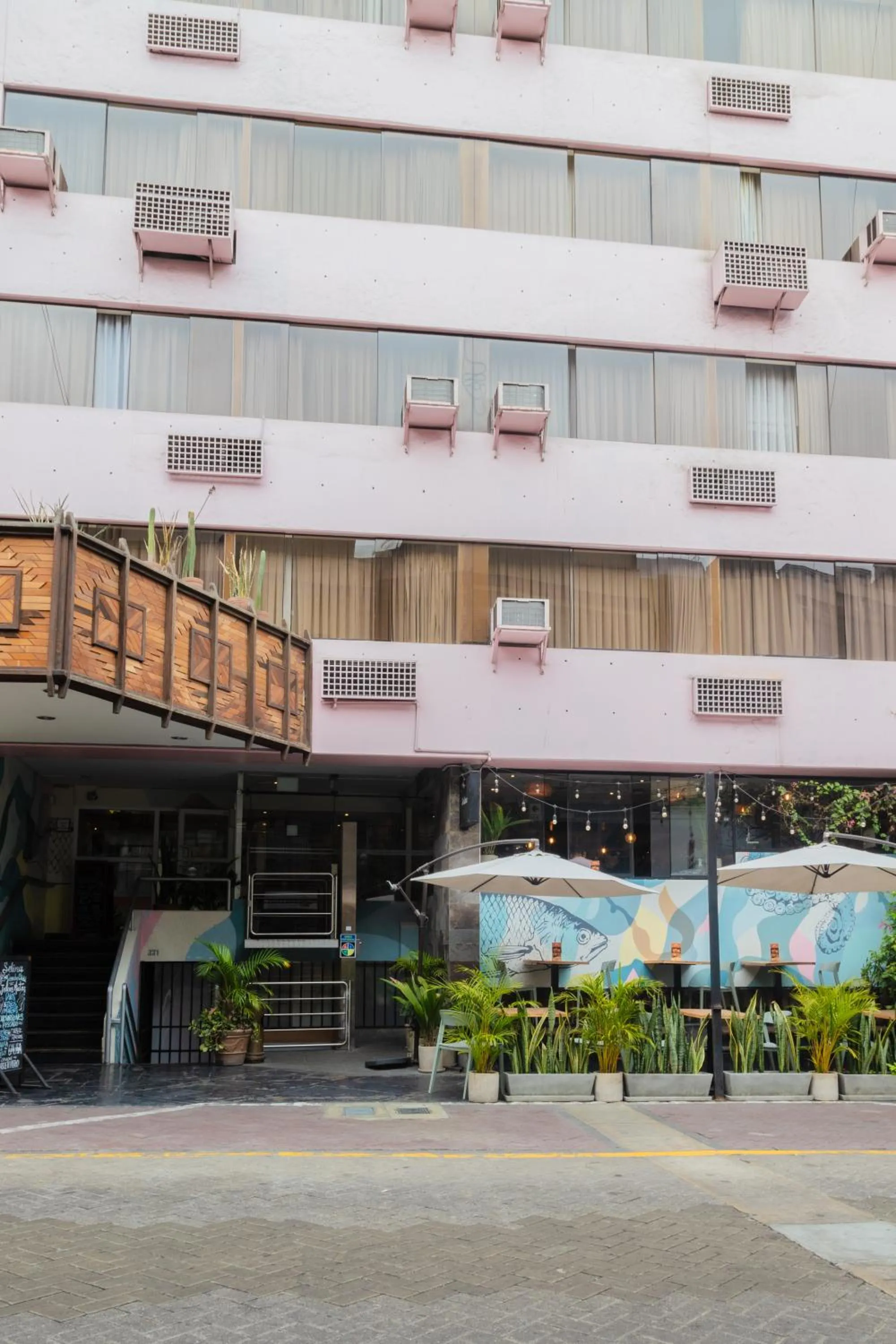 Property building in Selina Posada Miraflores