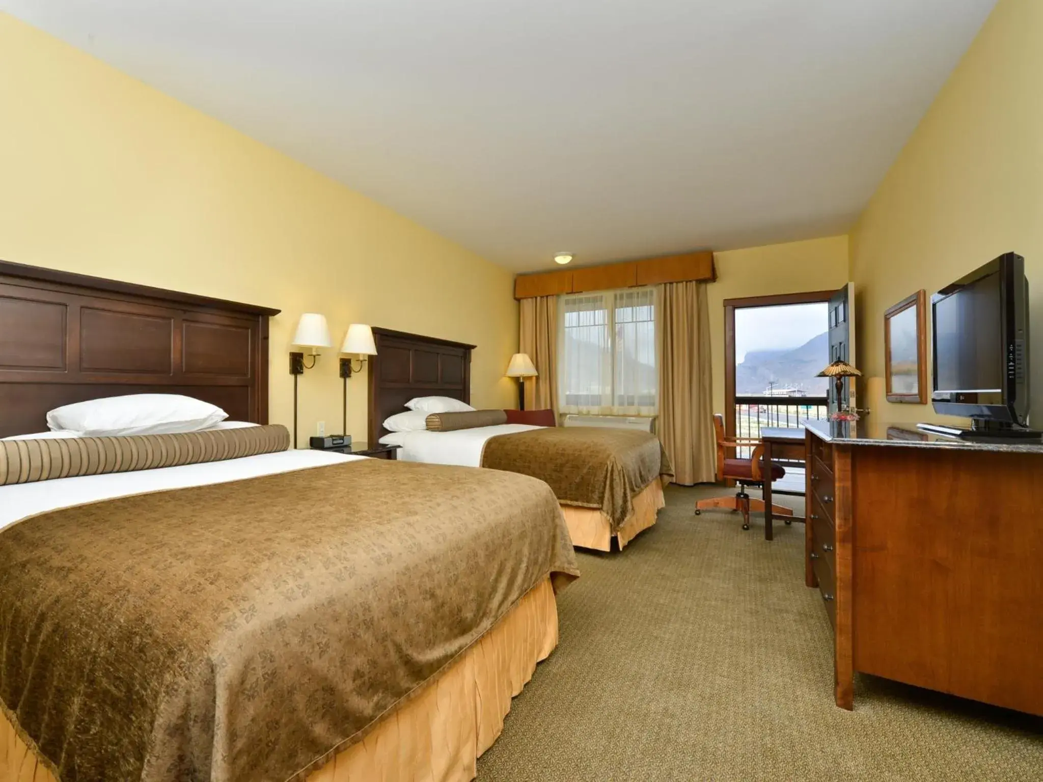 Deluxe Queen Room in The Cody Deluxe Queen Room in The Cody