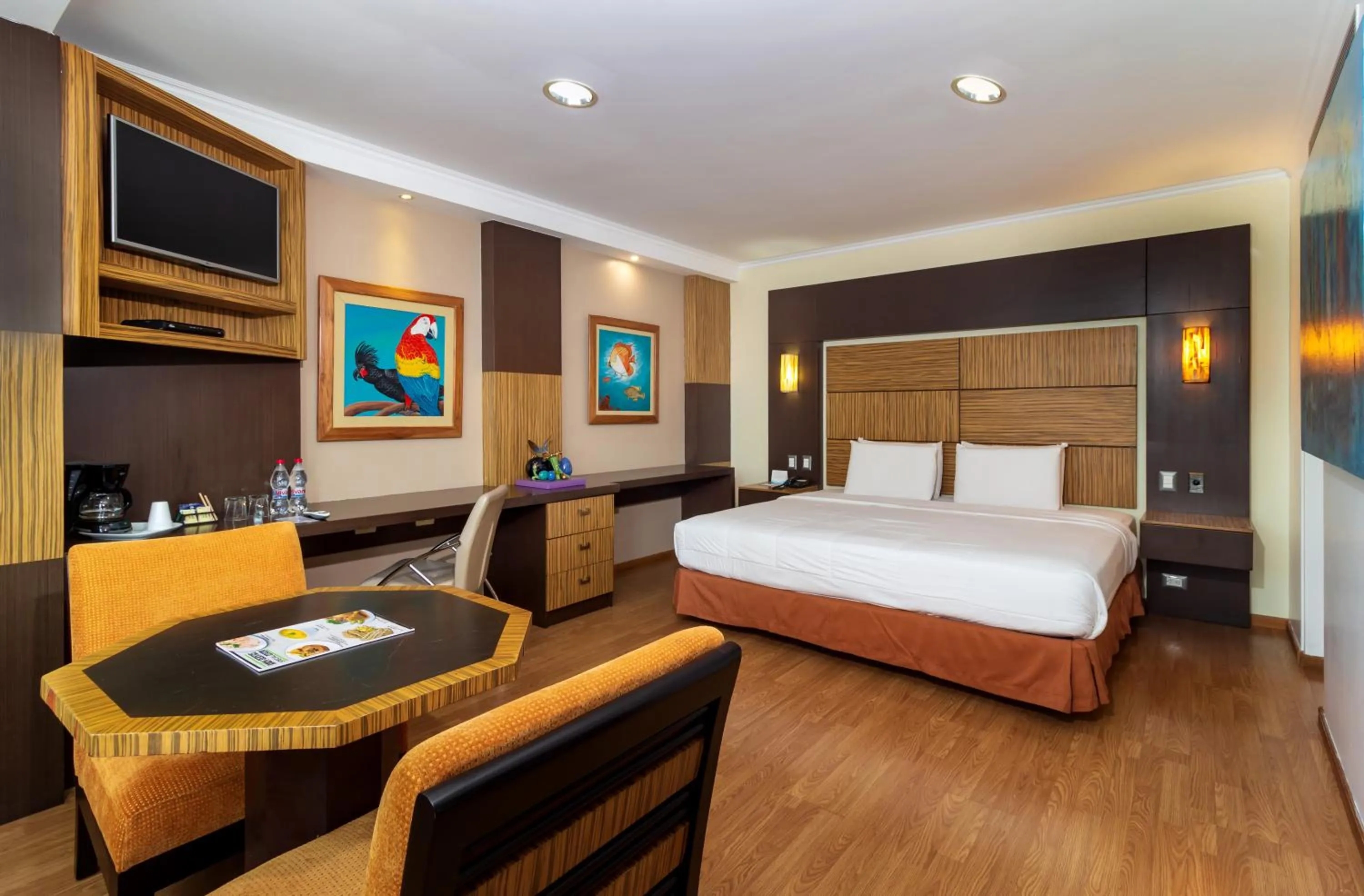Bed in GH Galeria Hotel