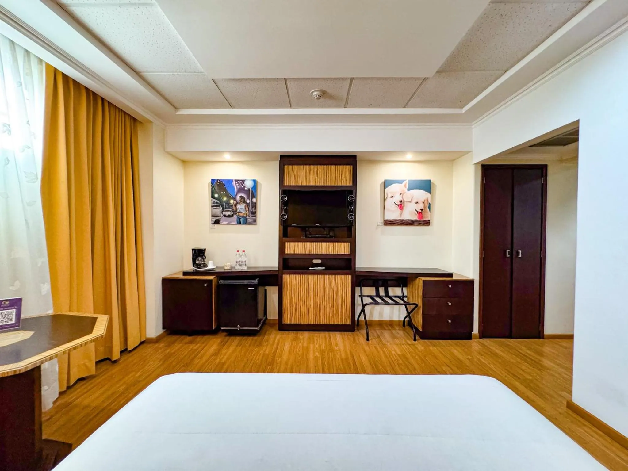 Bed in GH Galeria Hotel