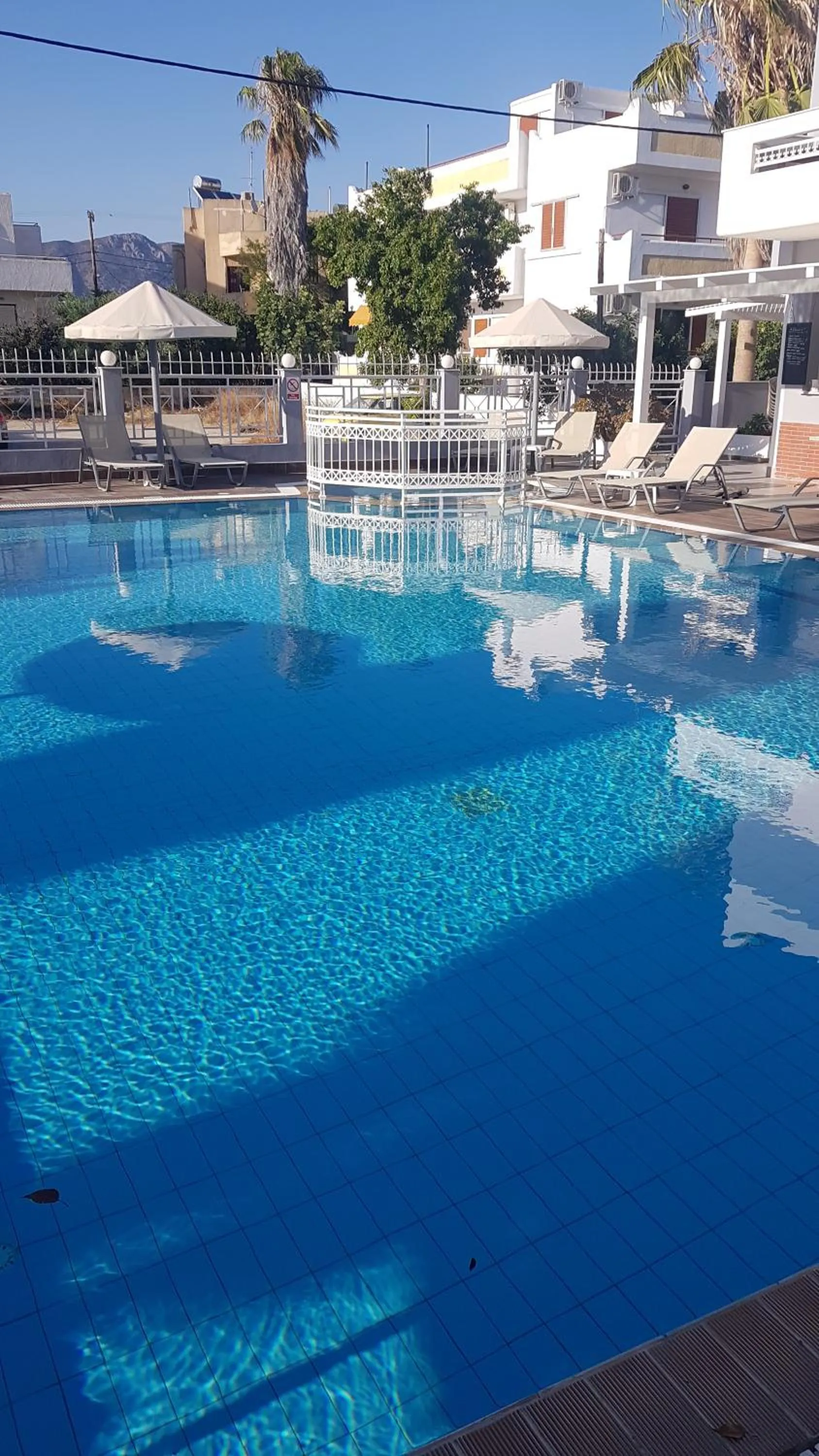 Swimming pool in Zouboulia Apartments