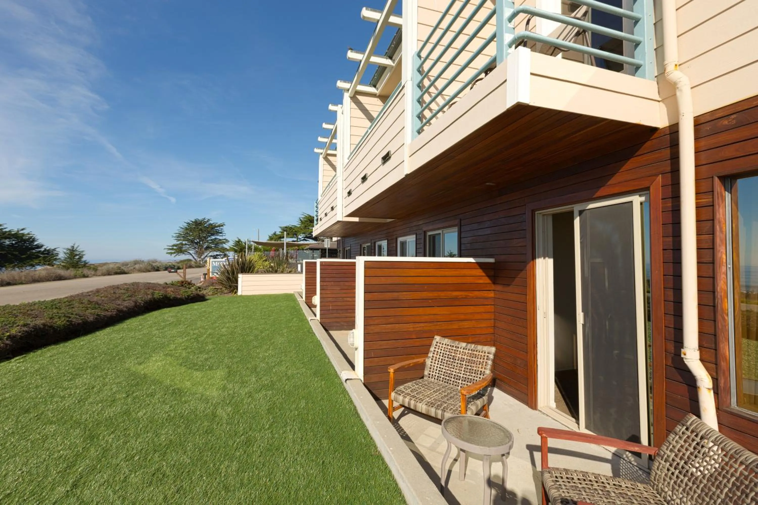 Balcony/Terrace in Cambria Landing Inn and Suites