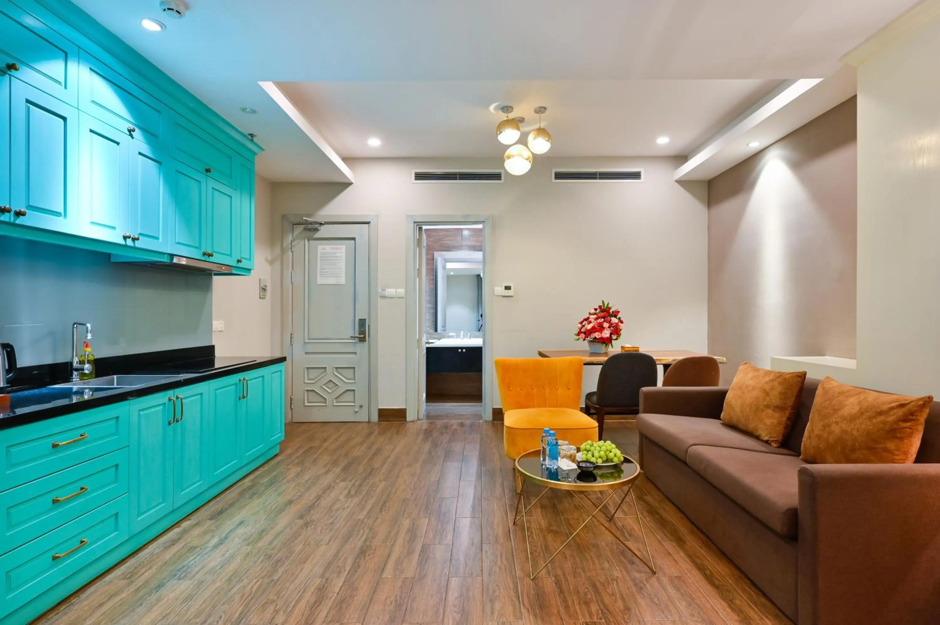 Living room in Sam Royal Apartment