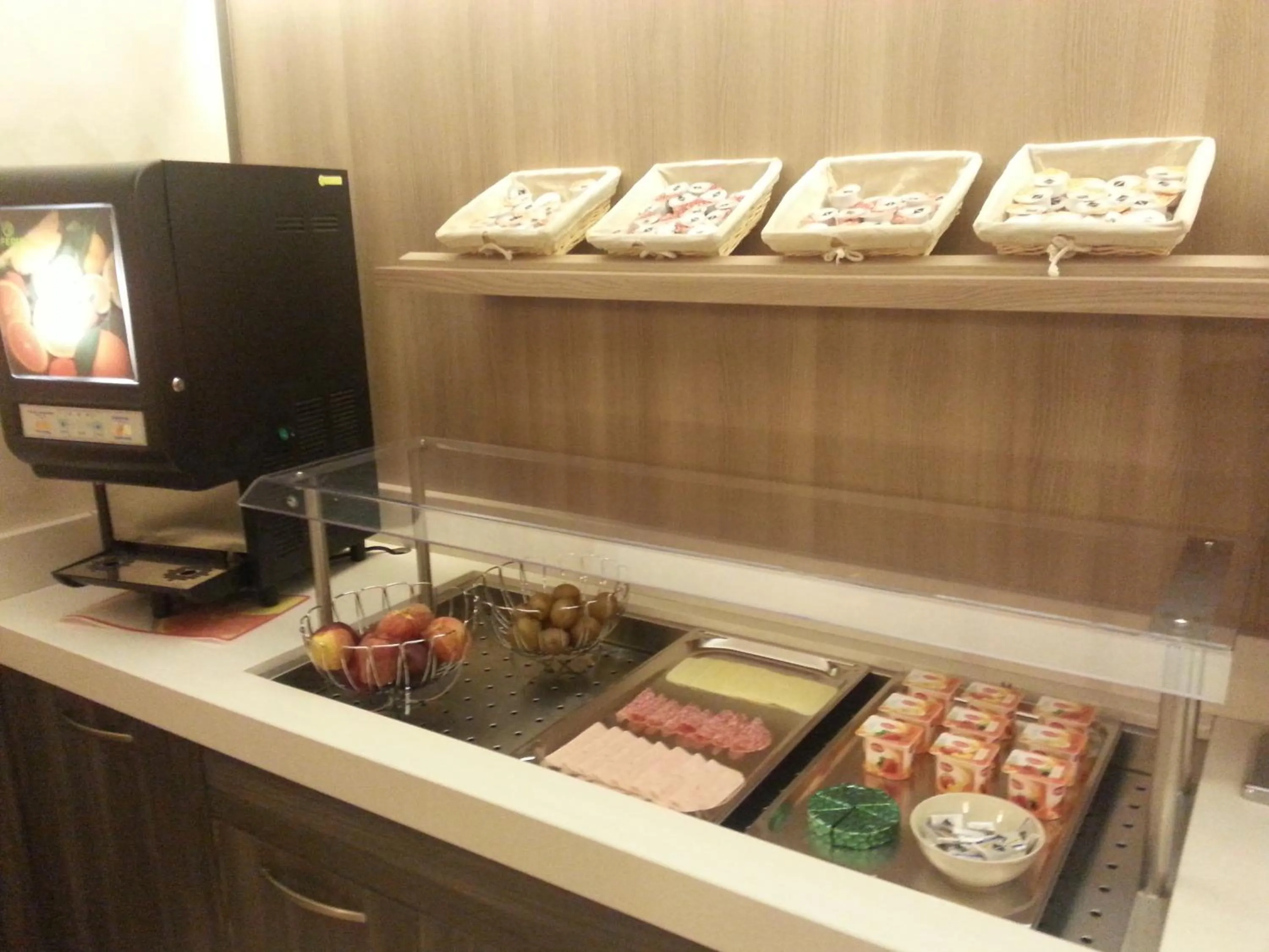 Food in Hotel Garden