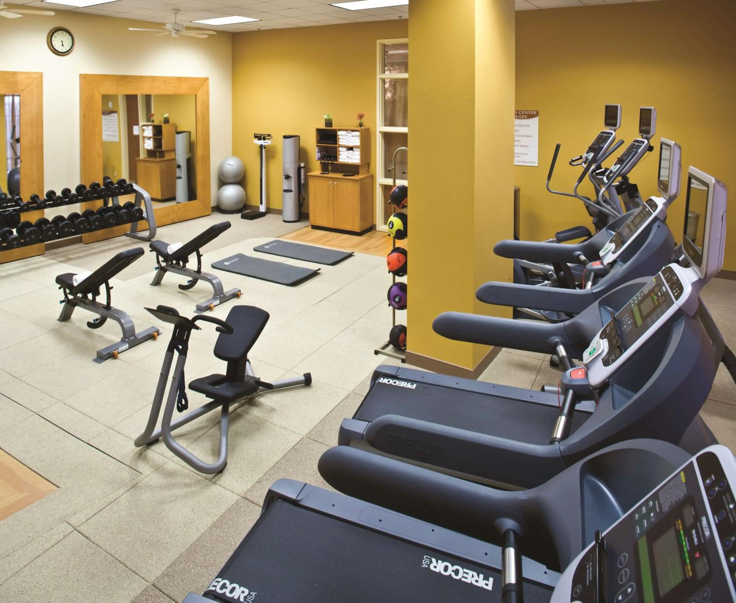 Fitness centre/facilities in Embassy Suites Loveland Conference Center
