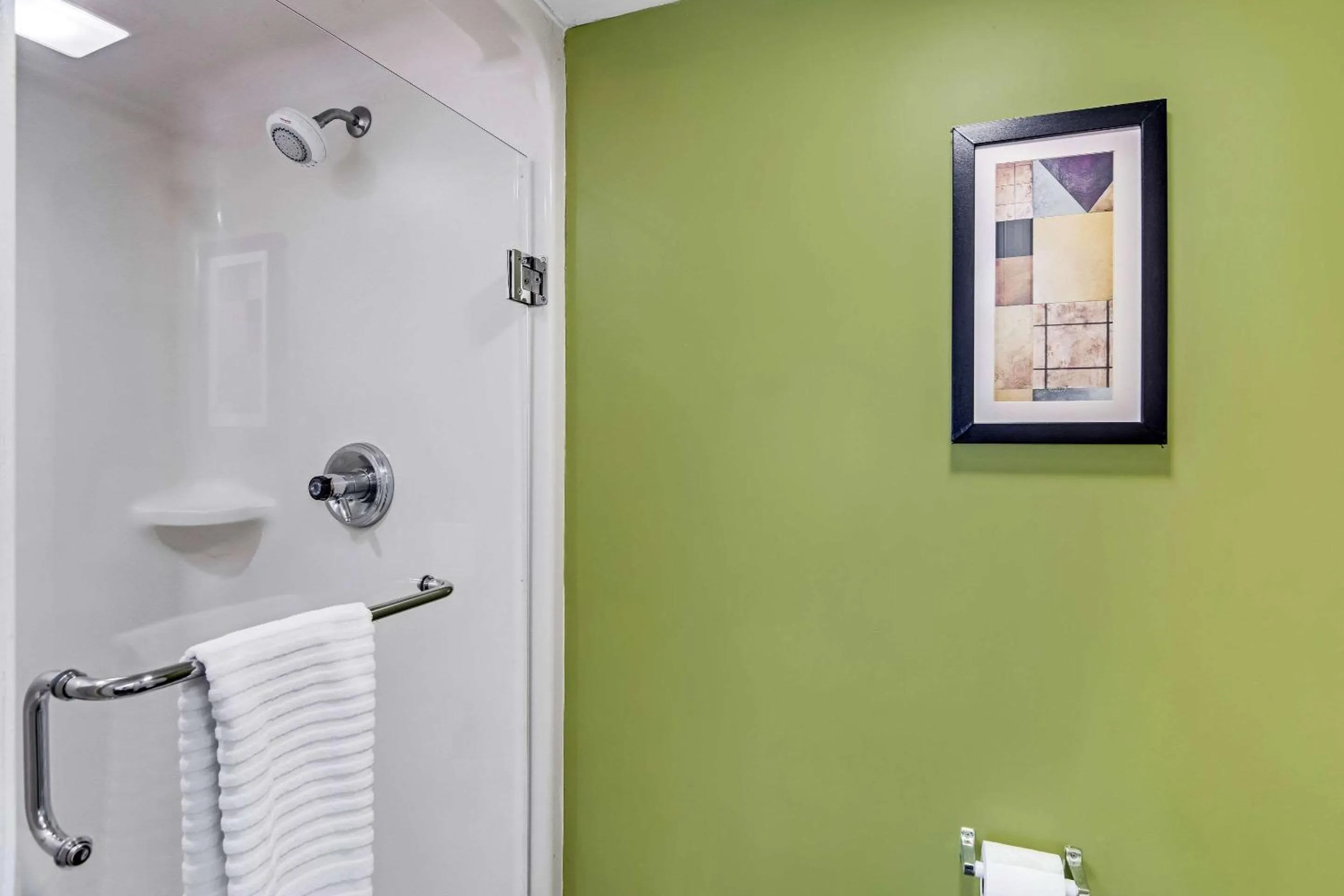 Bedroom in Sleep Inn near I-80 and I-94