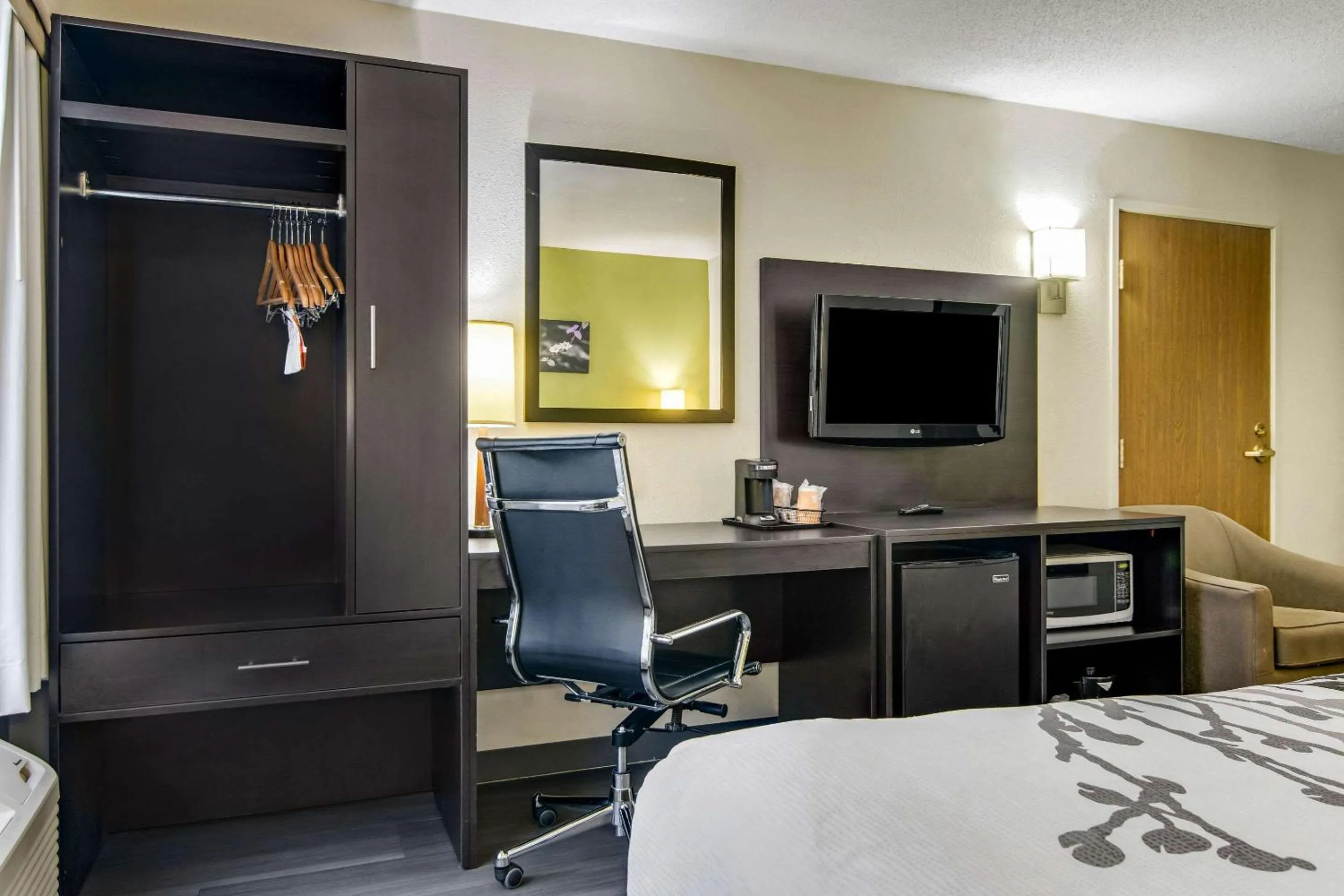 Bedroom, Bed in Sleep Inn near I-80 and I-94